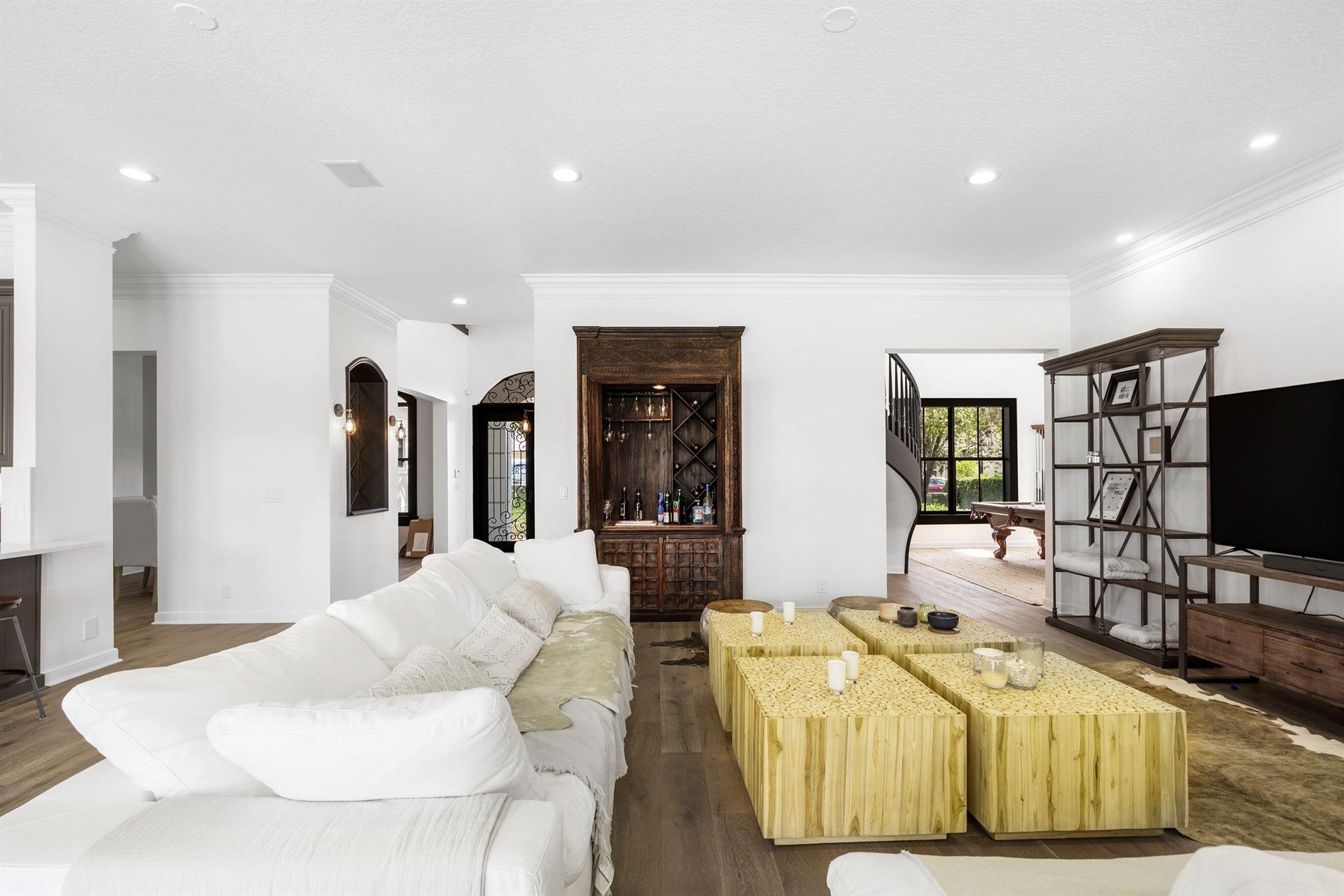 11695 Sunrise View Lane