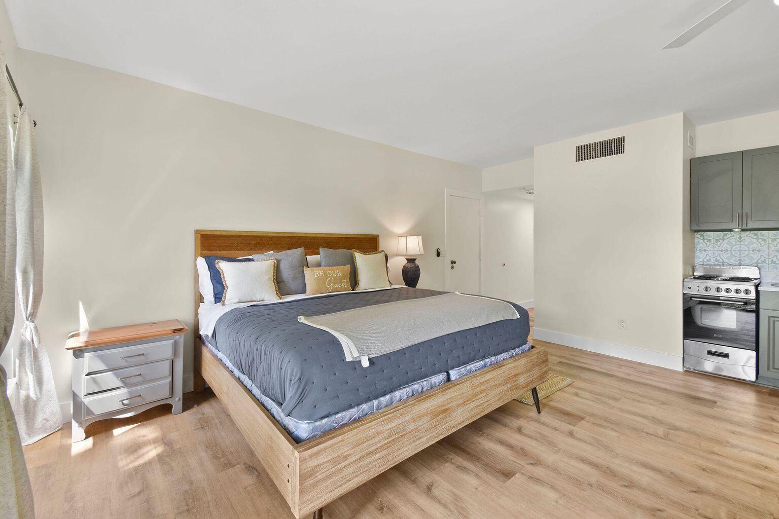 13334 Polo Club Road 240