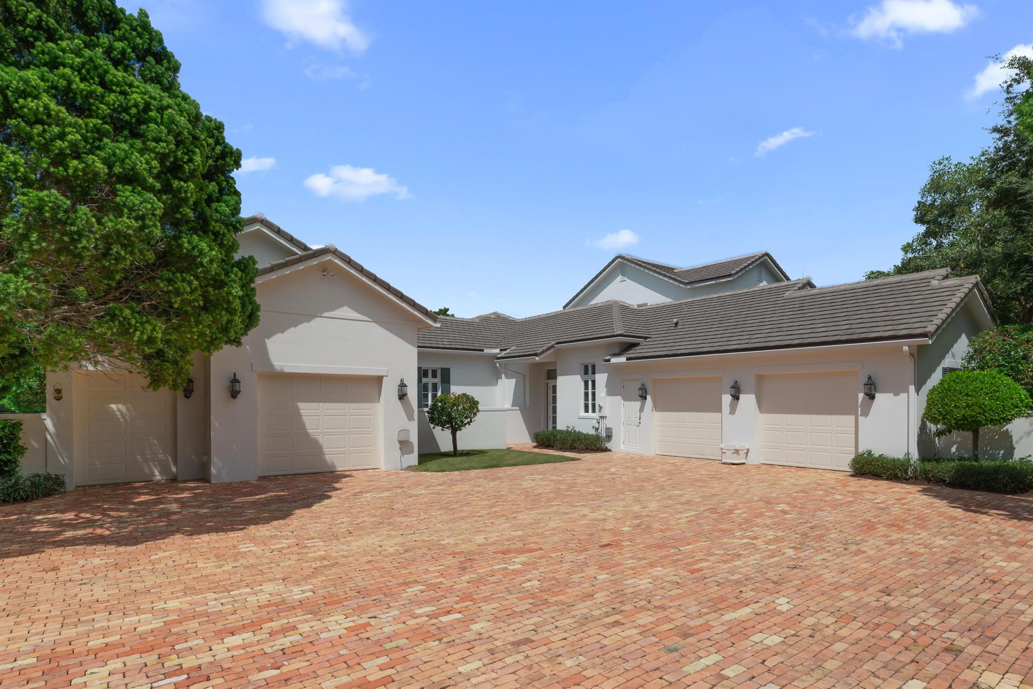 13809 Fairlane Court