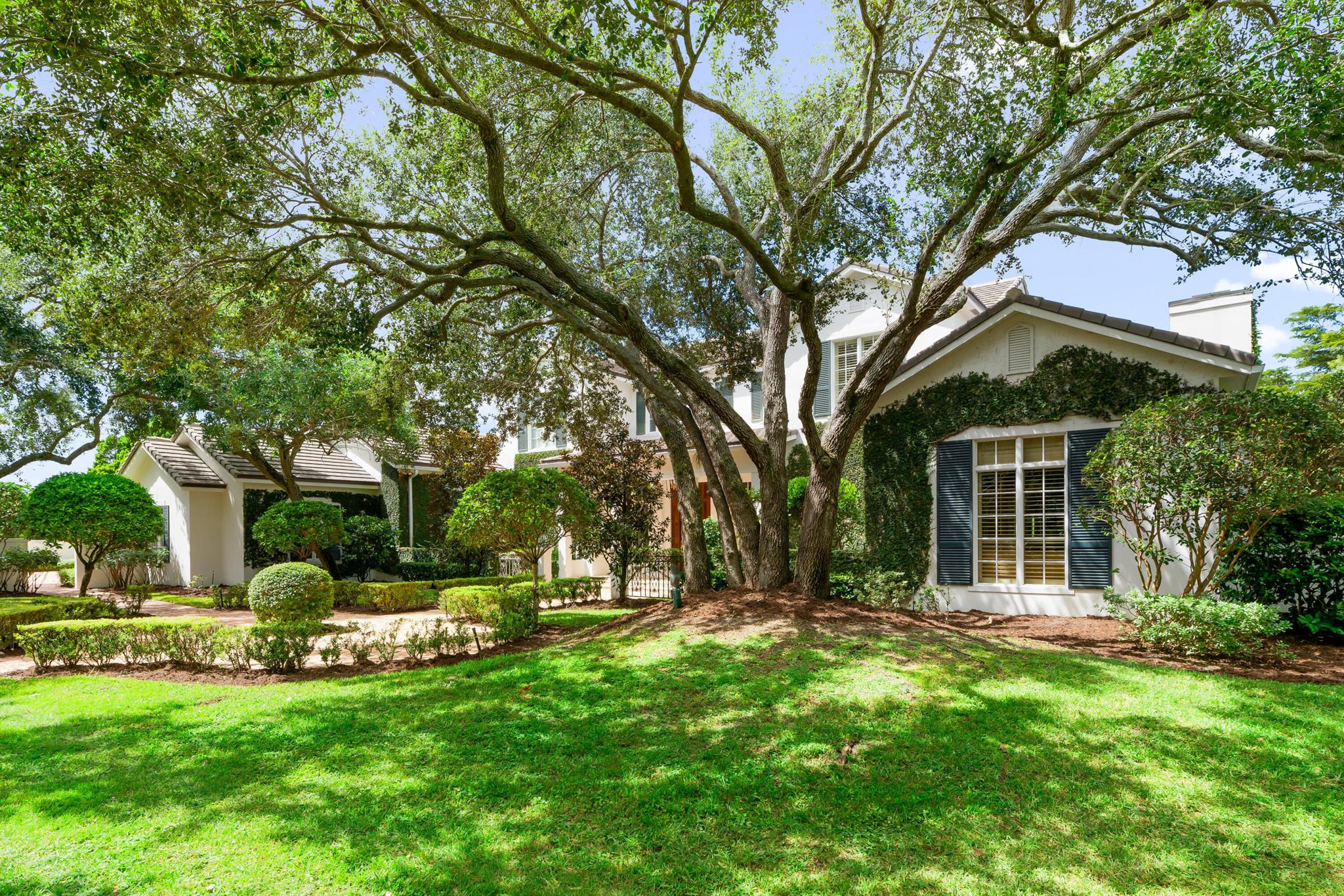 13809 Fairlane Court