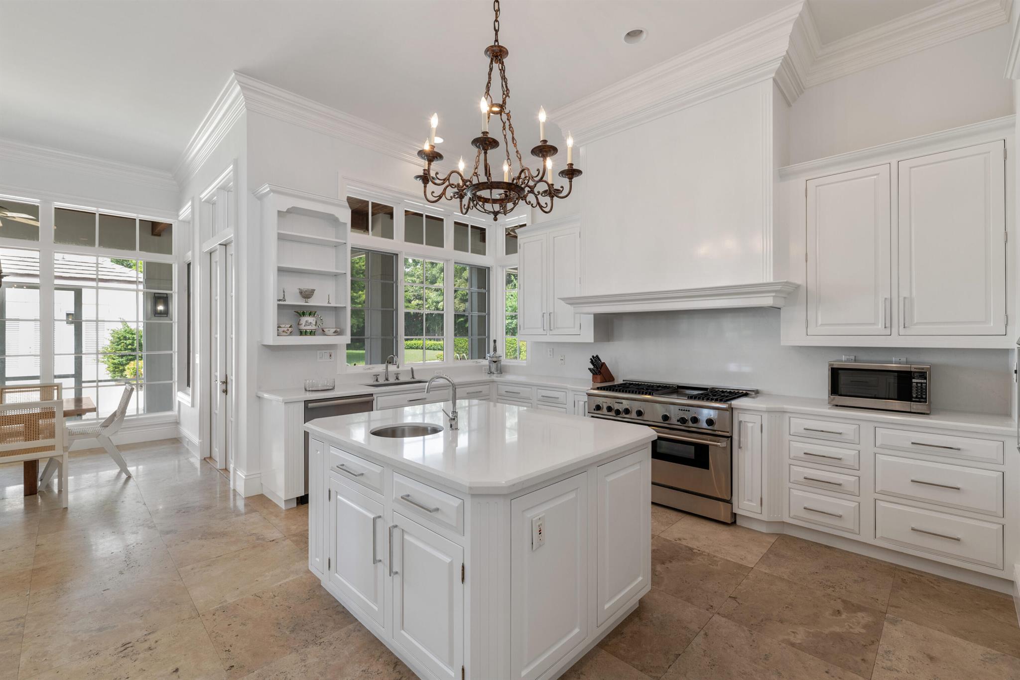 13809 Fairlane Court