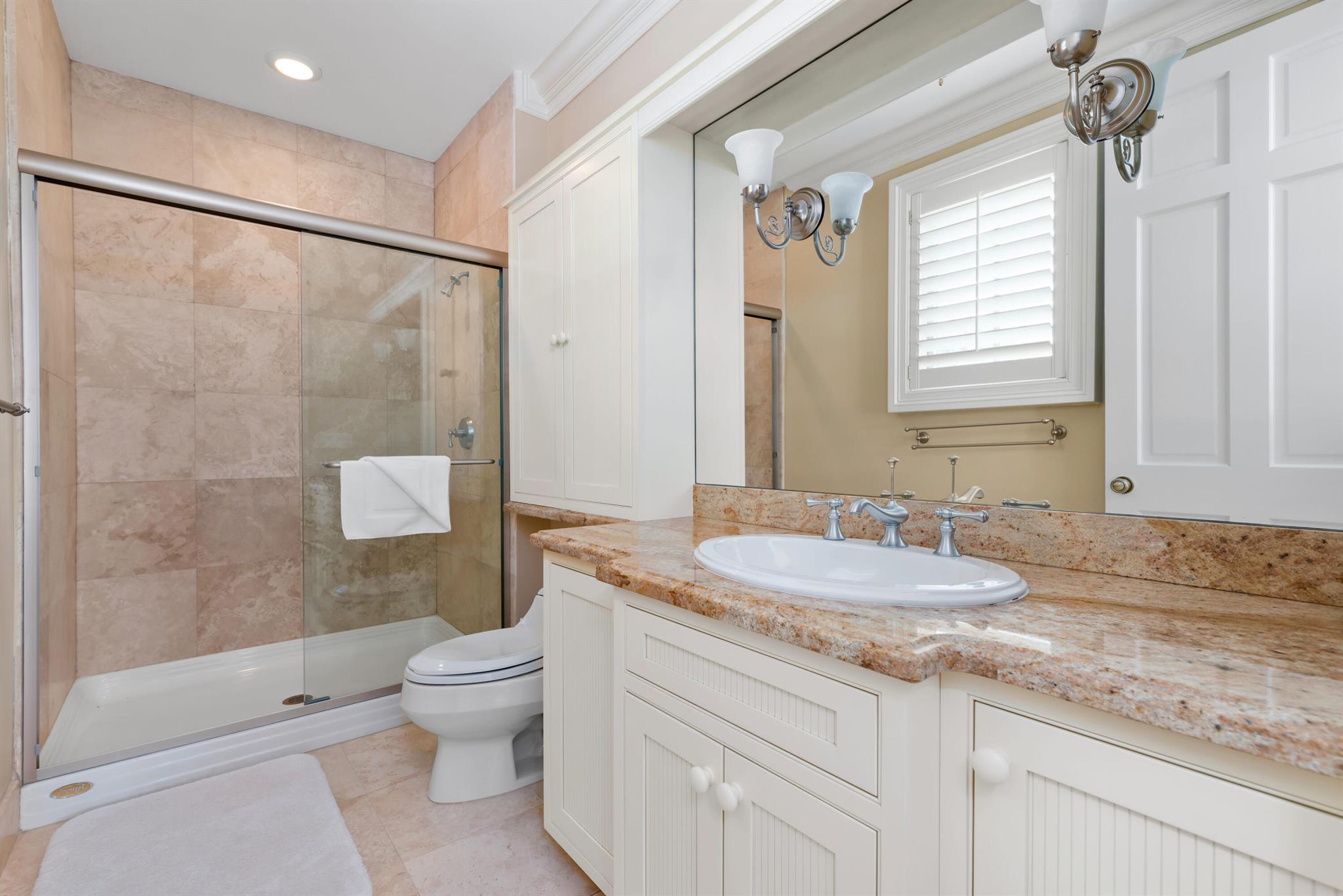 13809 Fairlane Court