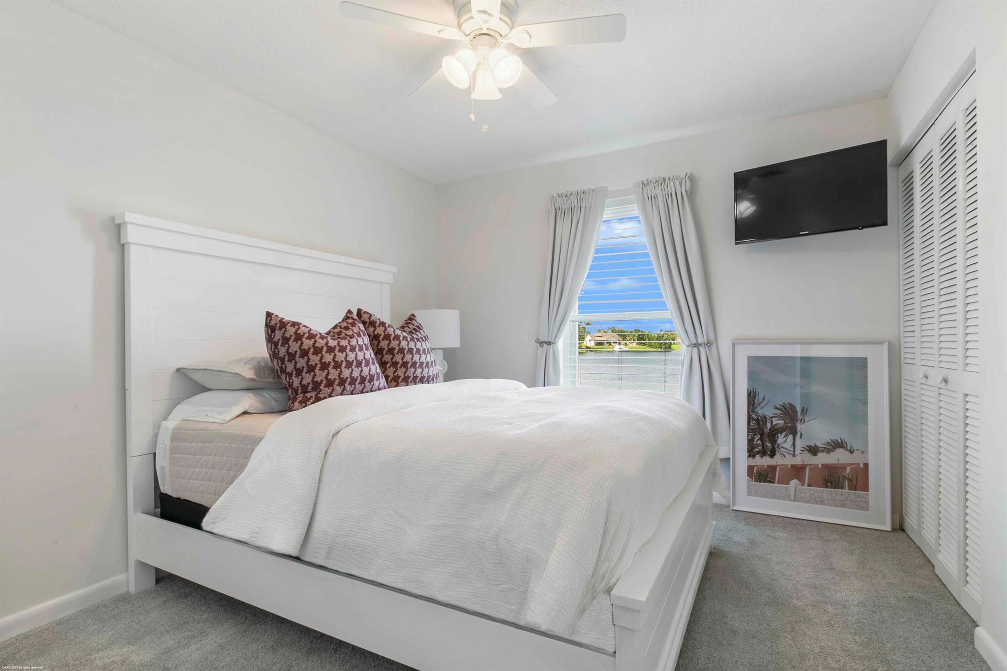 12871 Upper Cove Drive