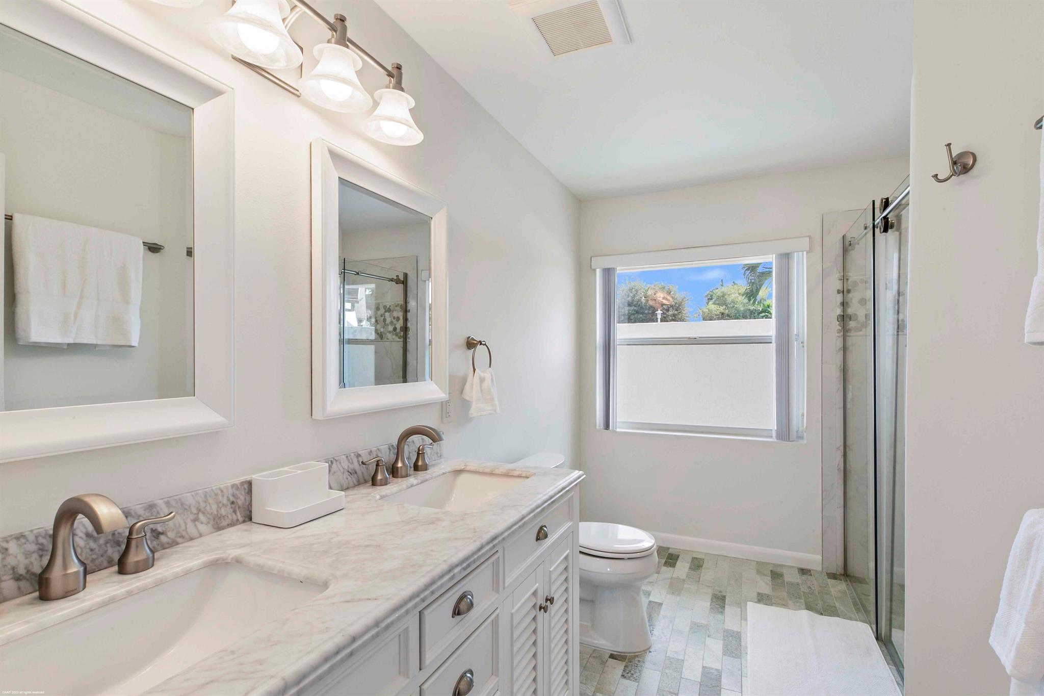 12871 Upper Cove Drive
