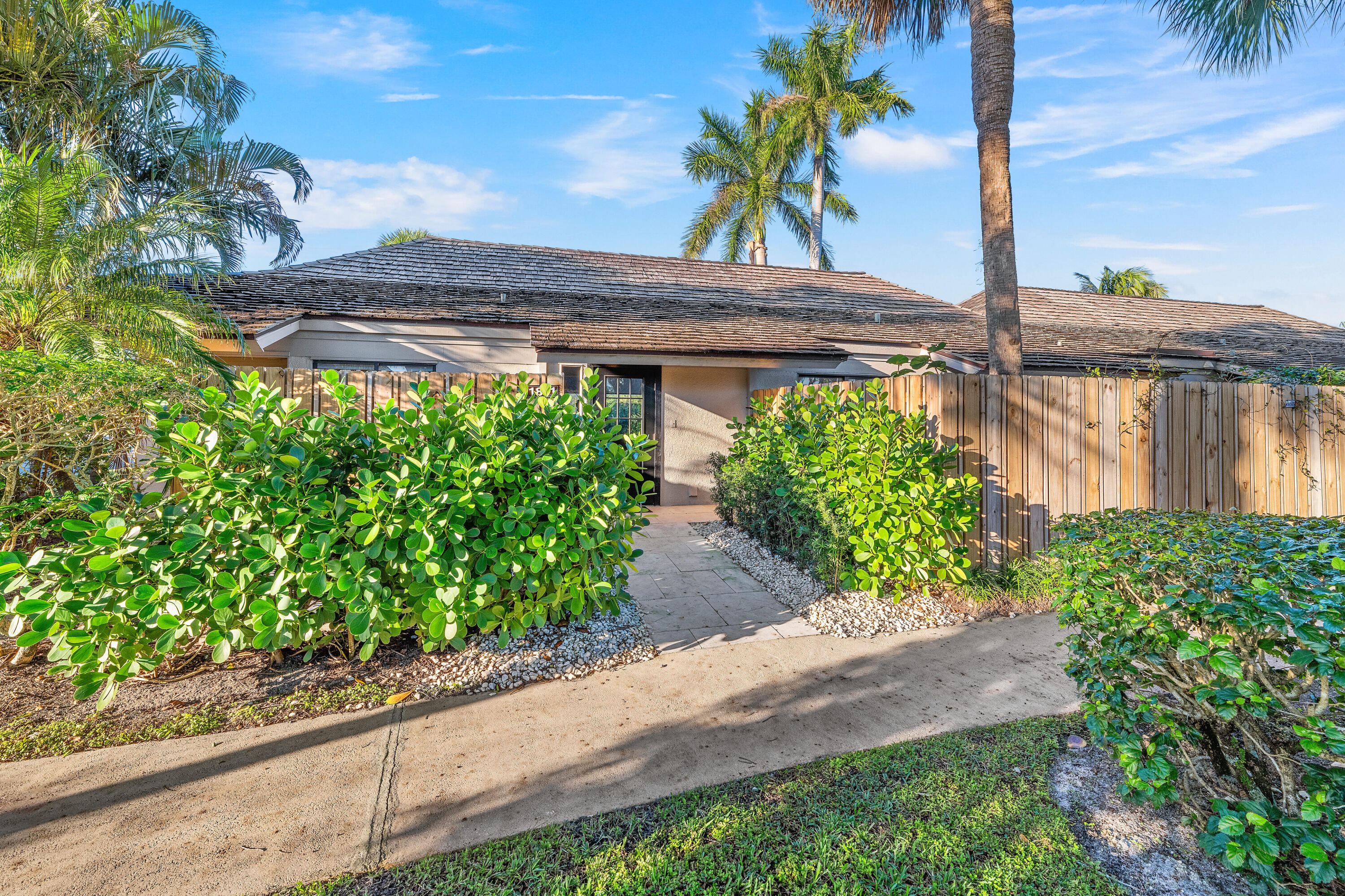 11811 Rene Lacoste Place