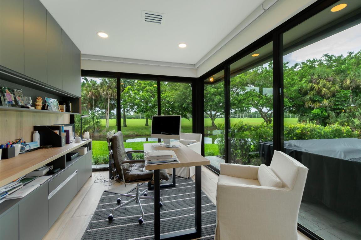 2810 Polo Island Drive C101