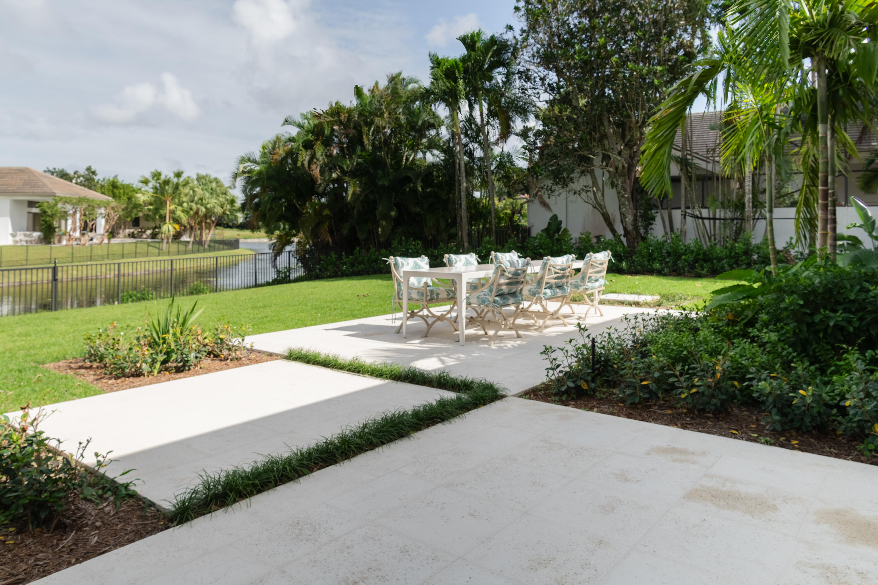 11181 Isle Brook Court