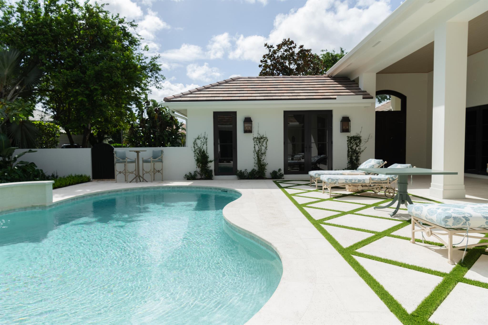 11181 Isle Brook Court