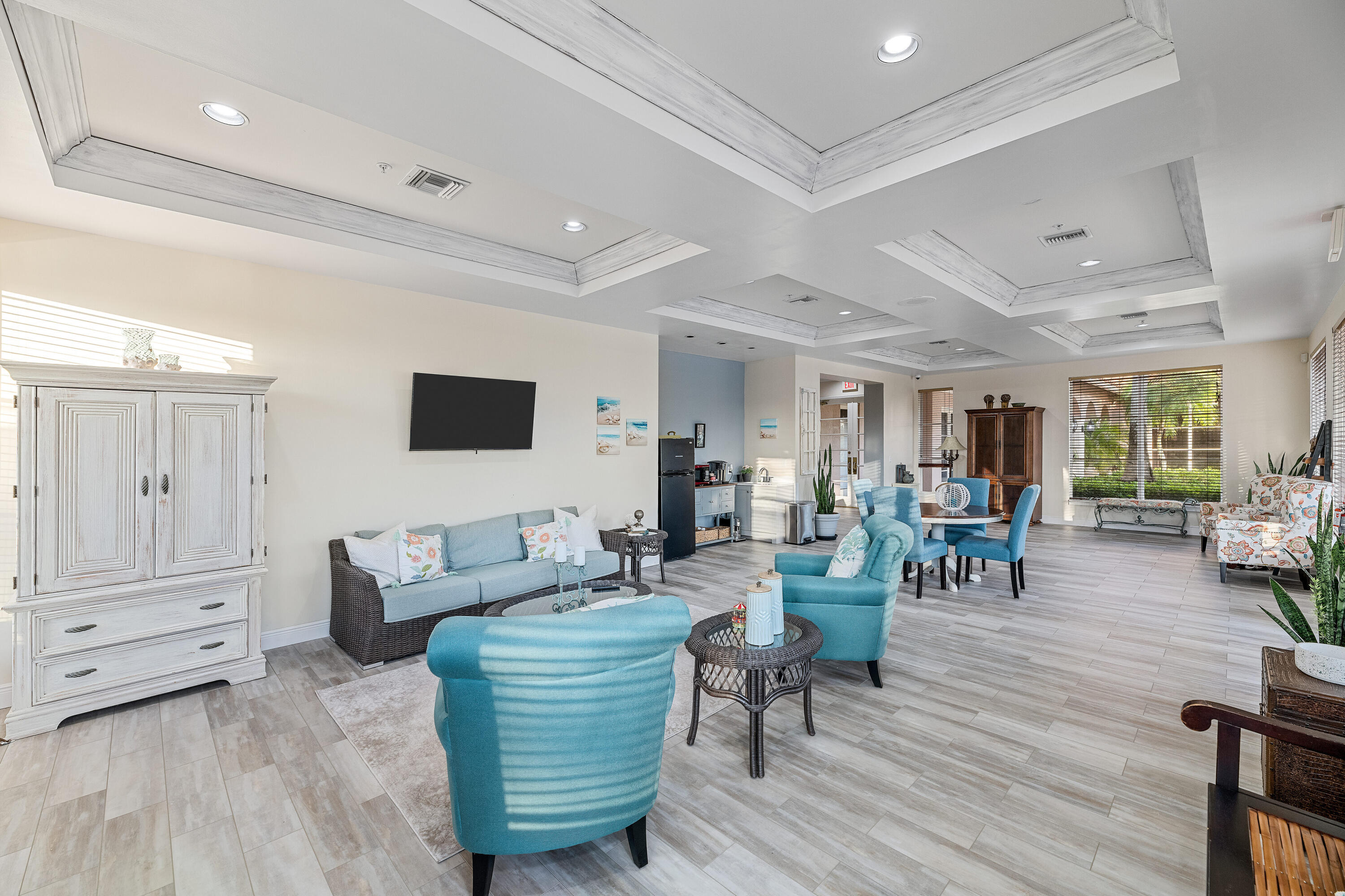 11770 Saint Andrews Place 305