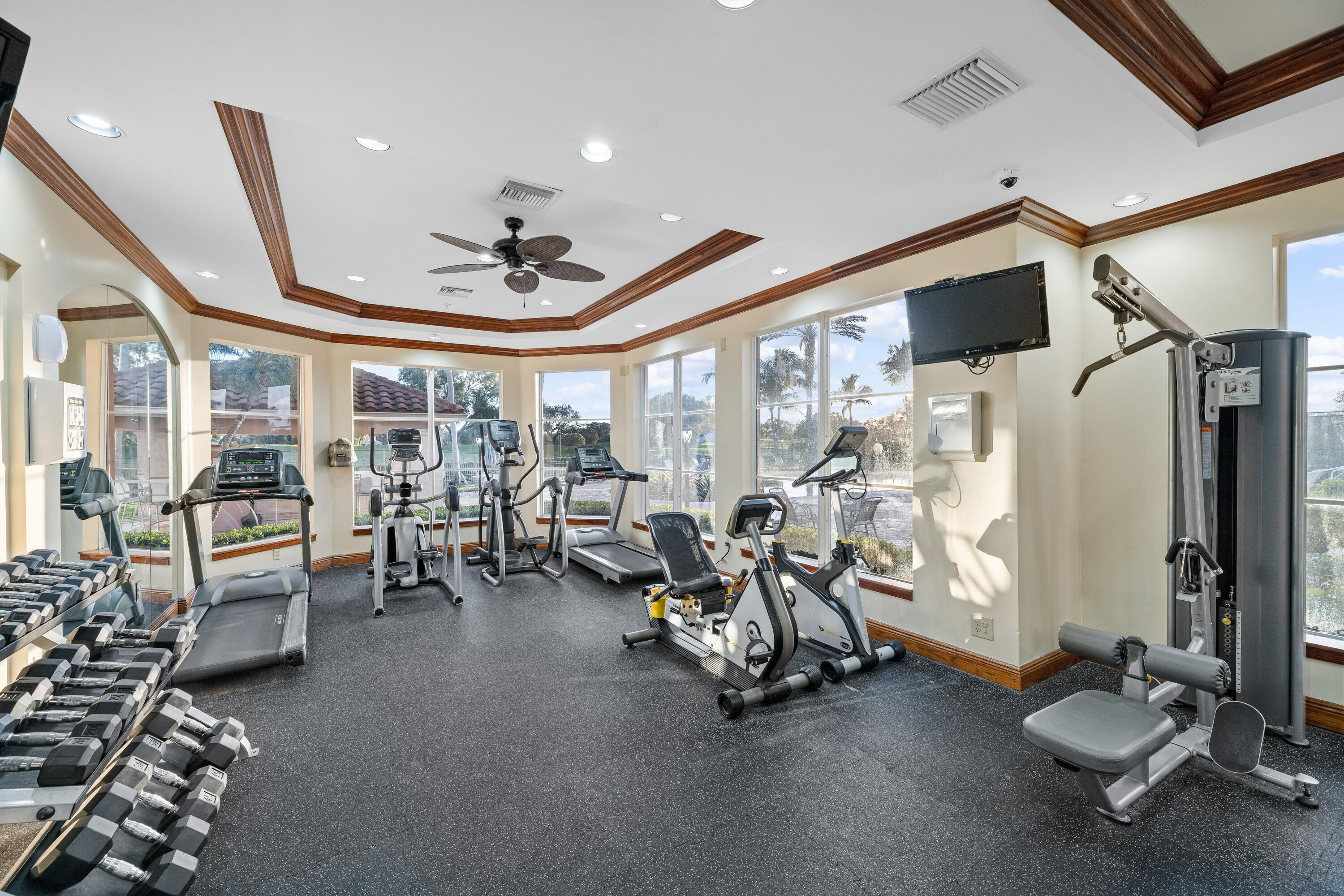 11770 Saint Andrews Place 305