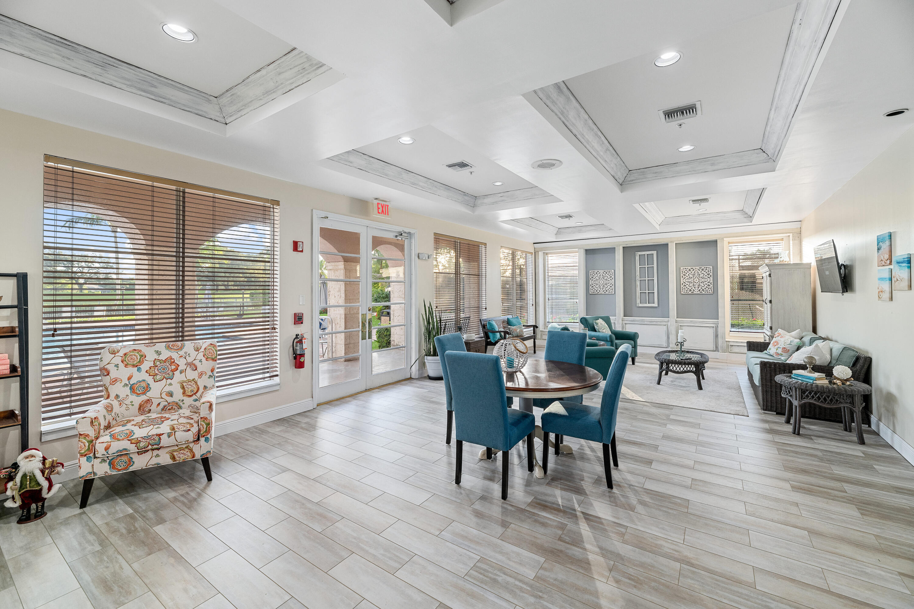 11770 Saint Andrews Place 305