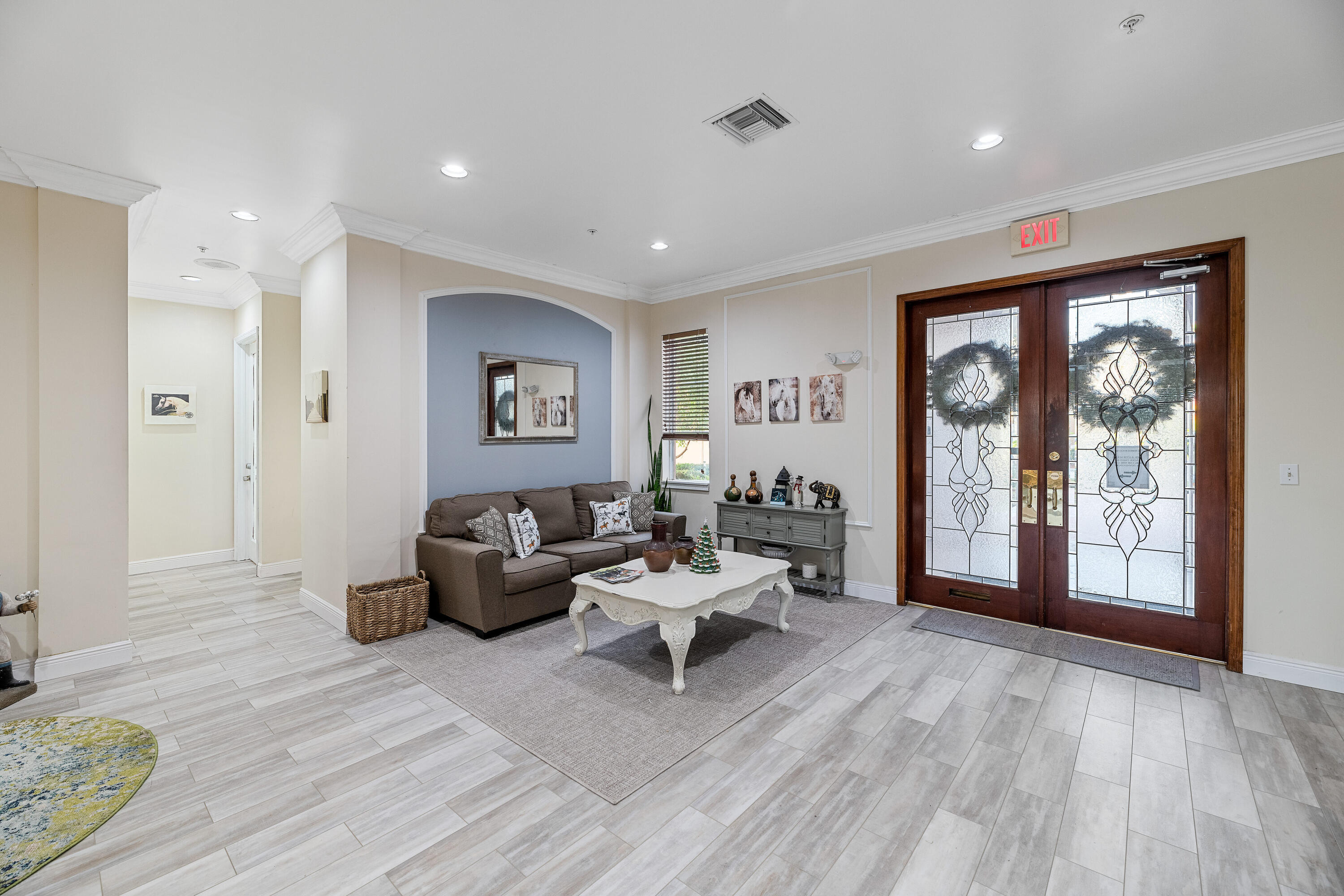 11770 Saint Andrews Place 305