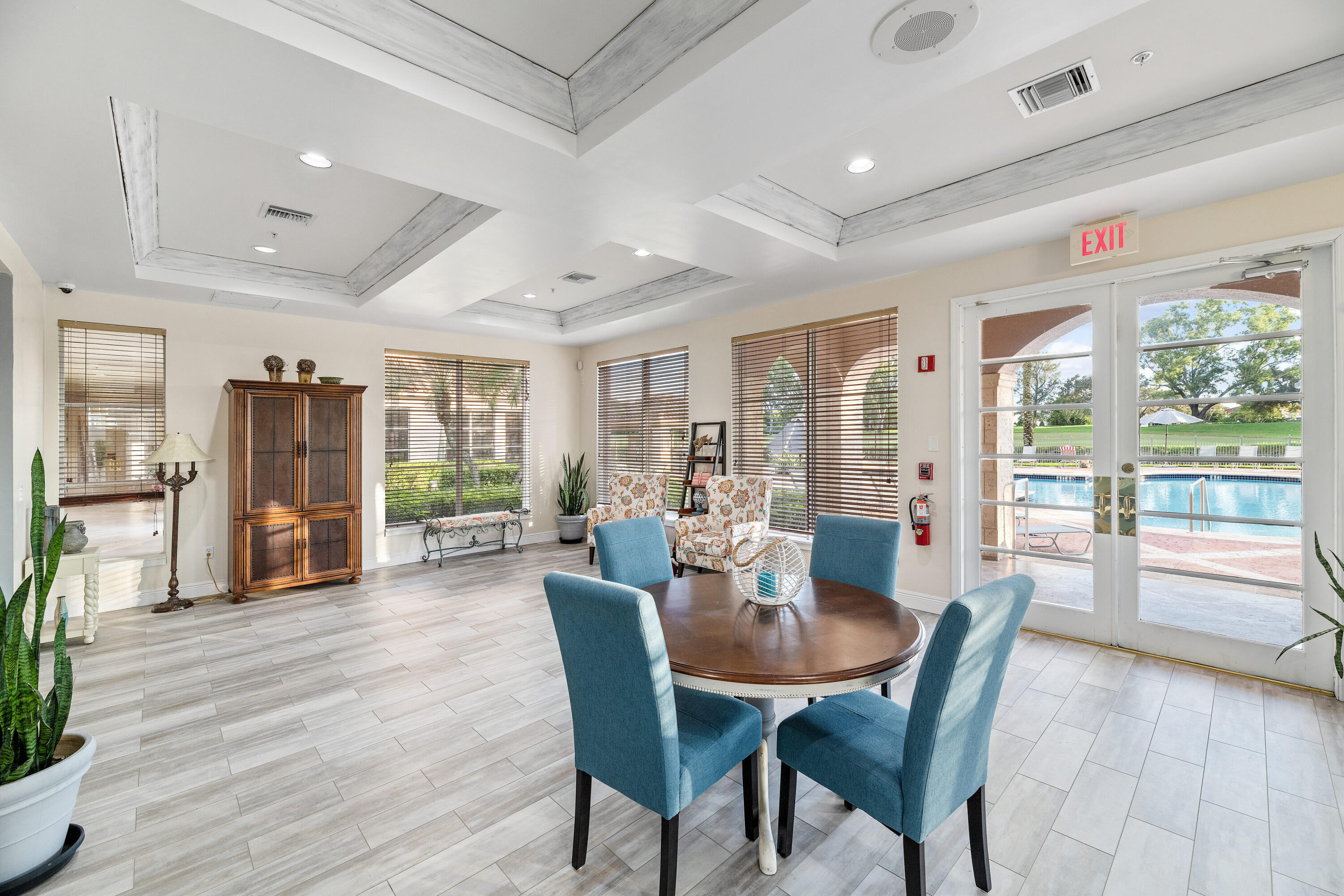 11770 Saint Andrews Place 305