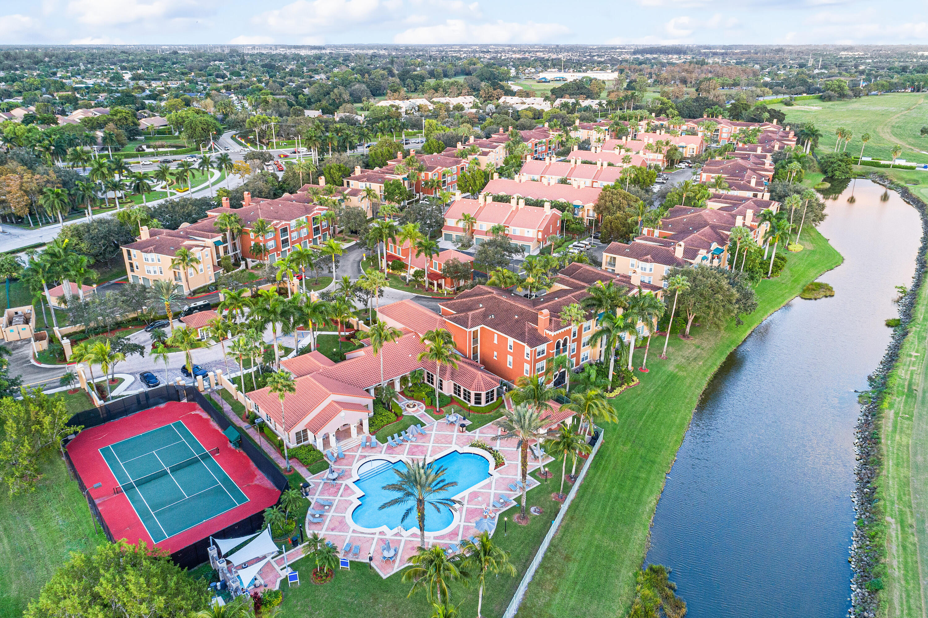 11770 Saint Andrews Place 305