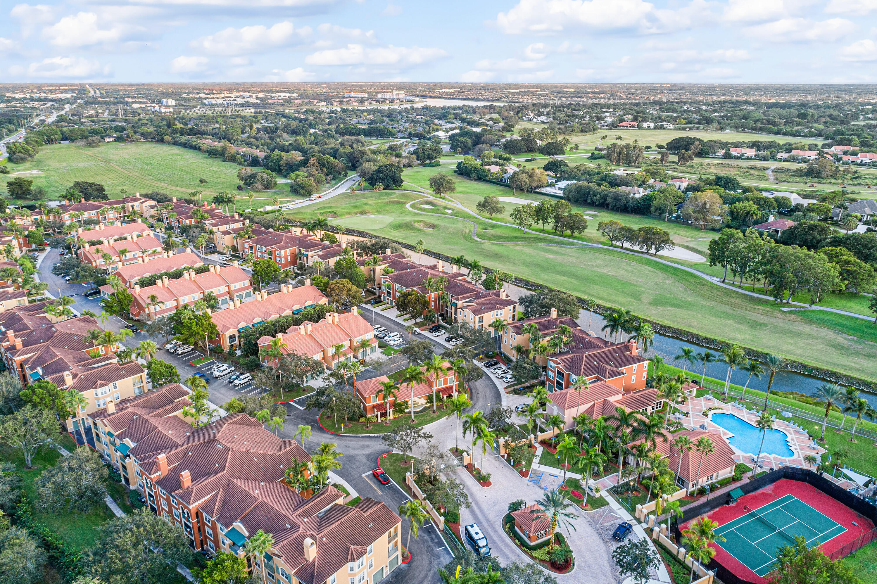 11770 Saint Andrews Place 305