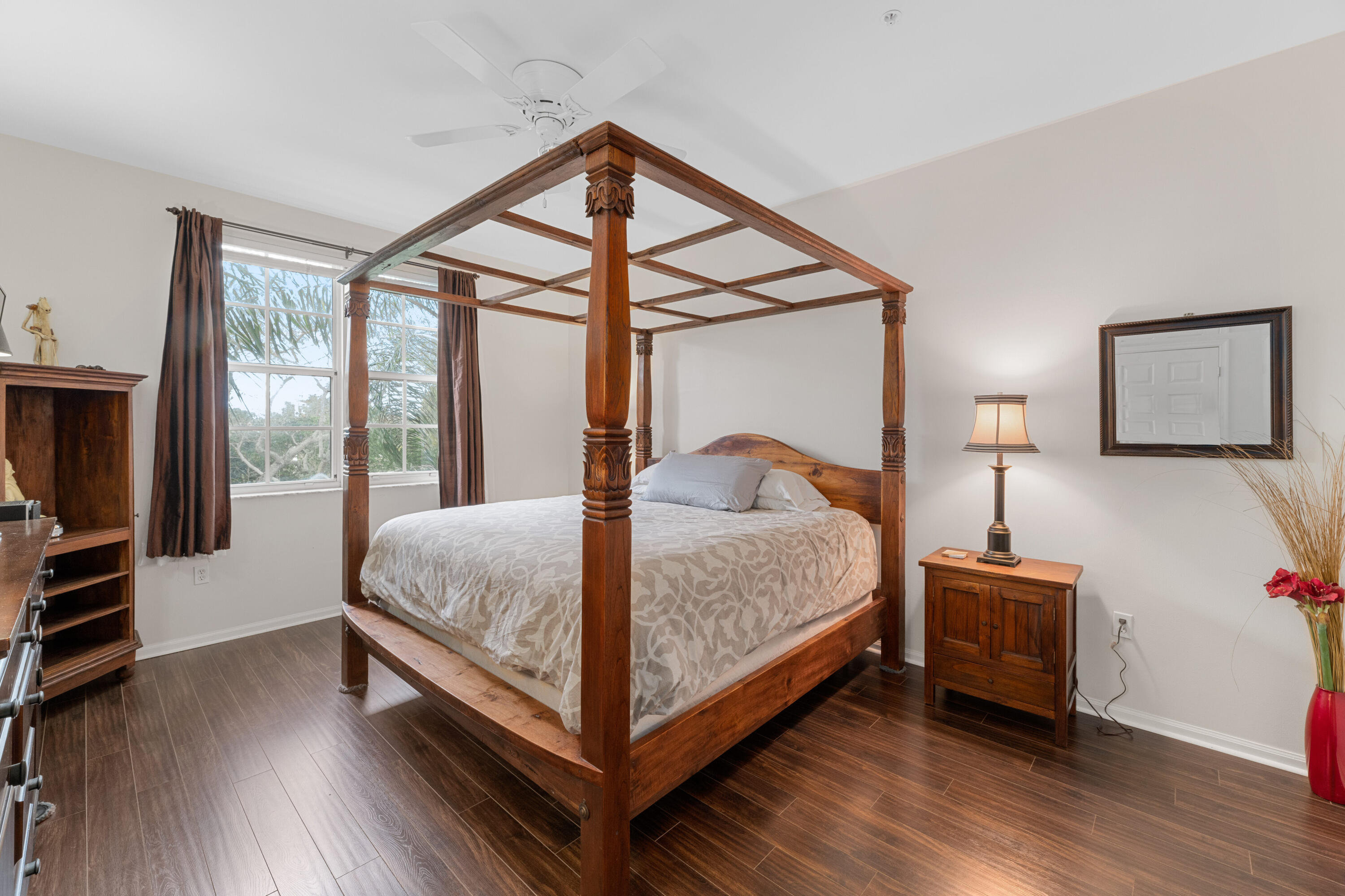 11770 Saint Andrews Place 305