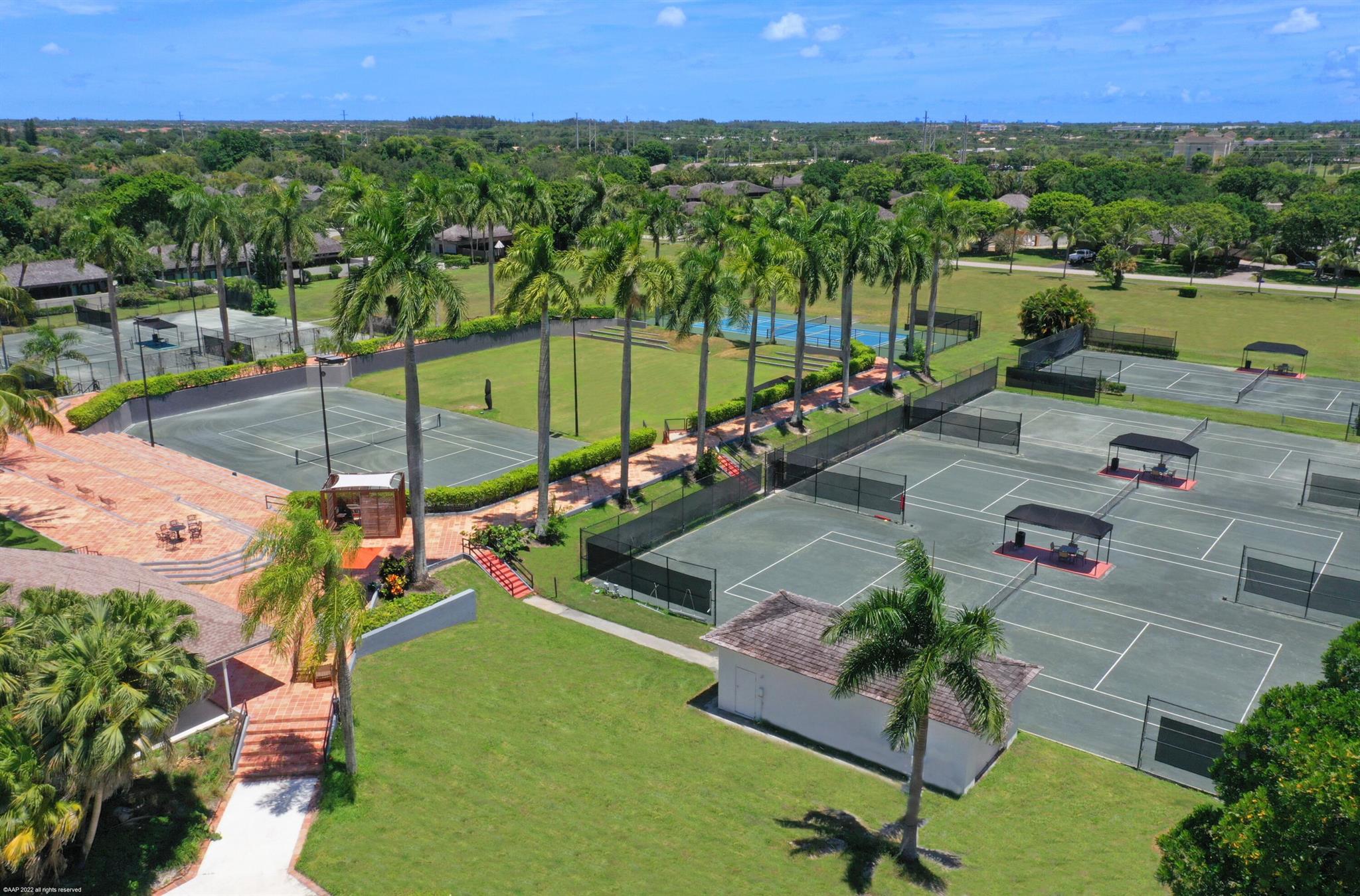 2571 Players Court