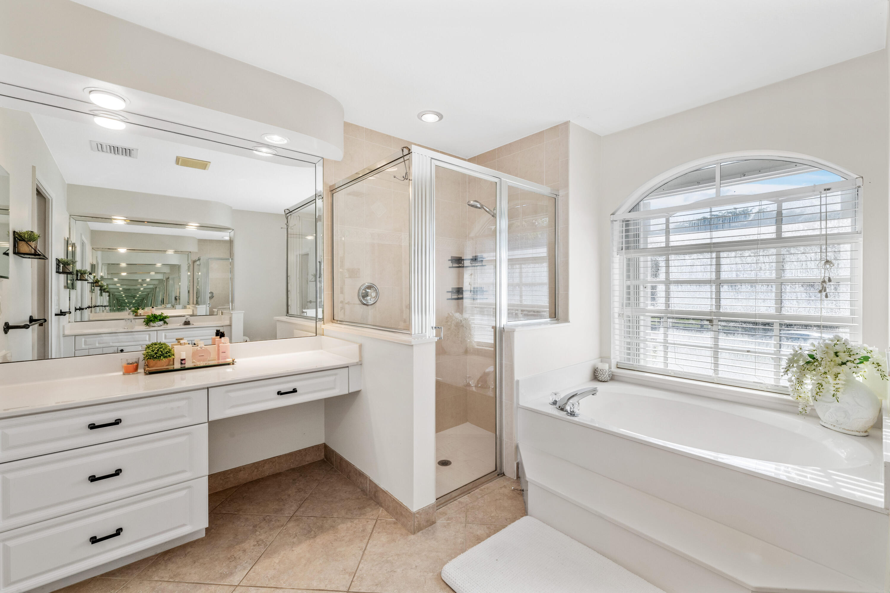 13159 W 57th Place