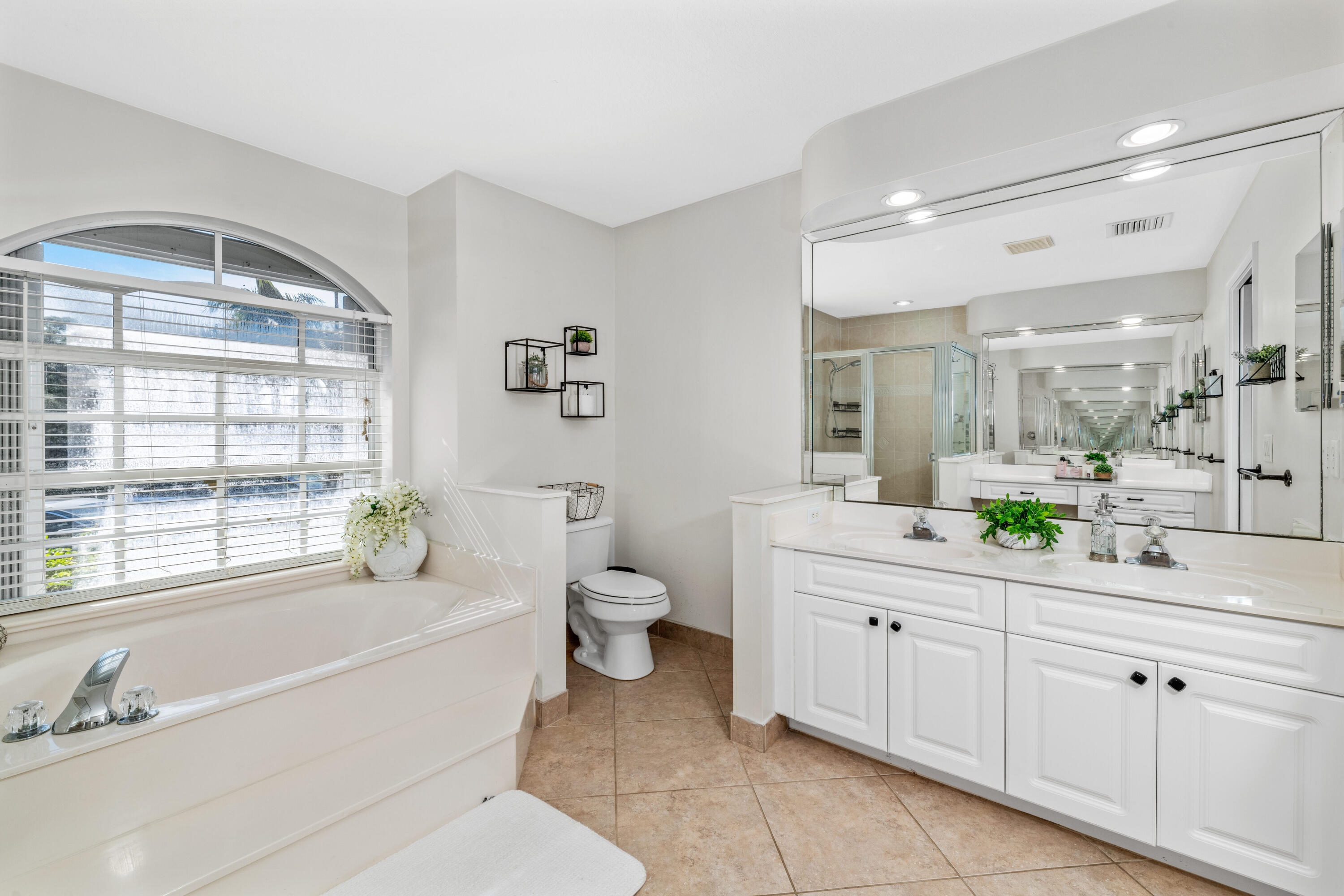 13159 W 57th Place