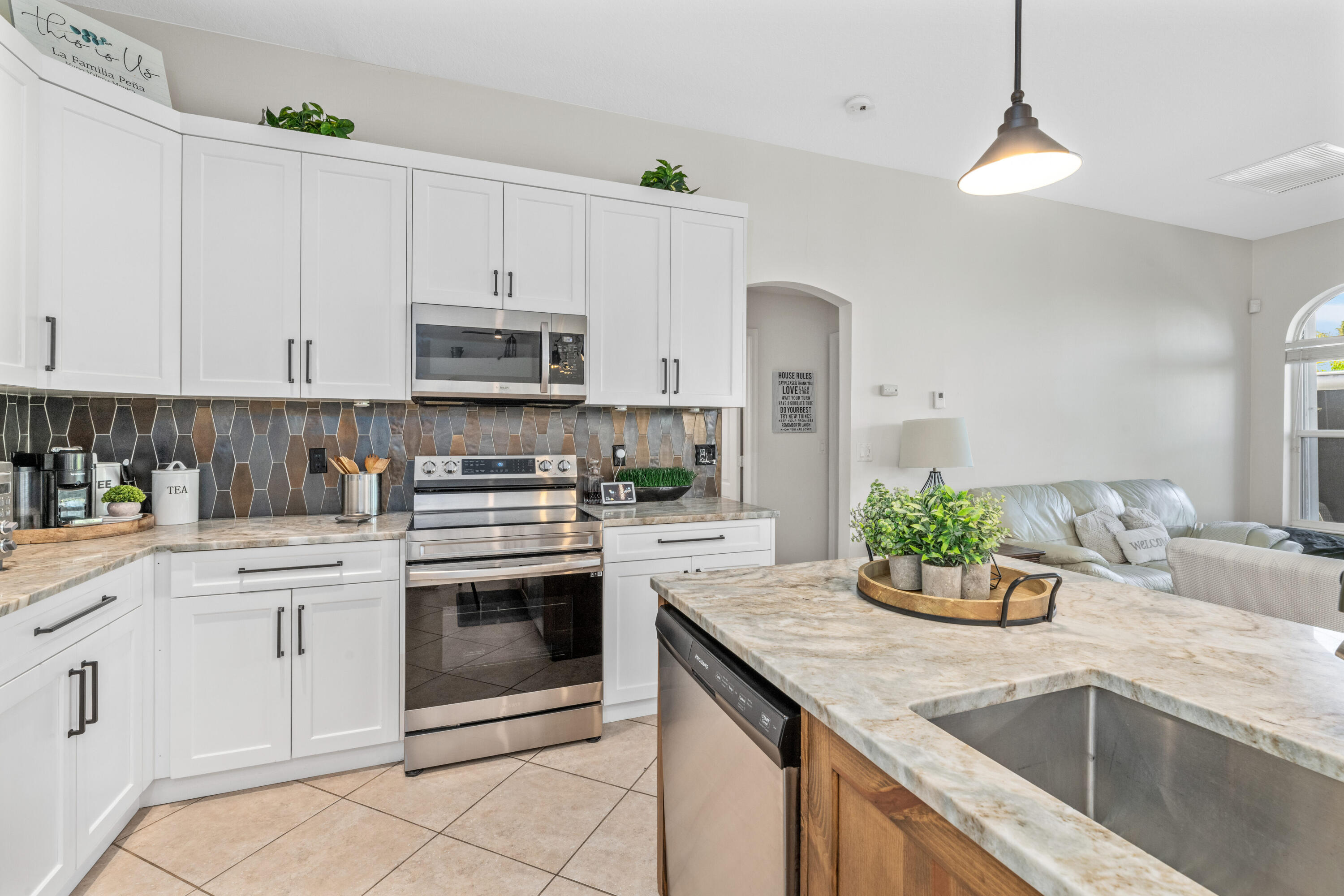 13159 W 57th Place