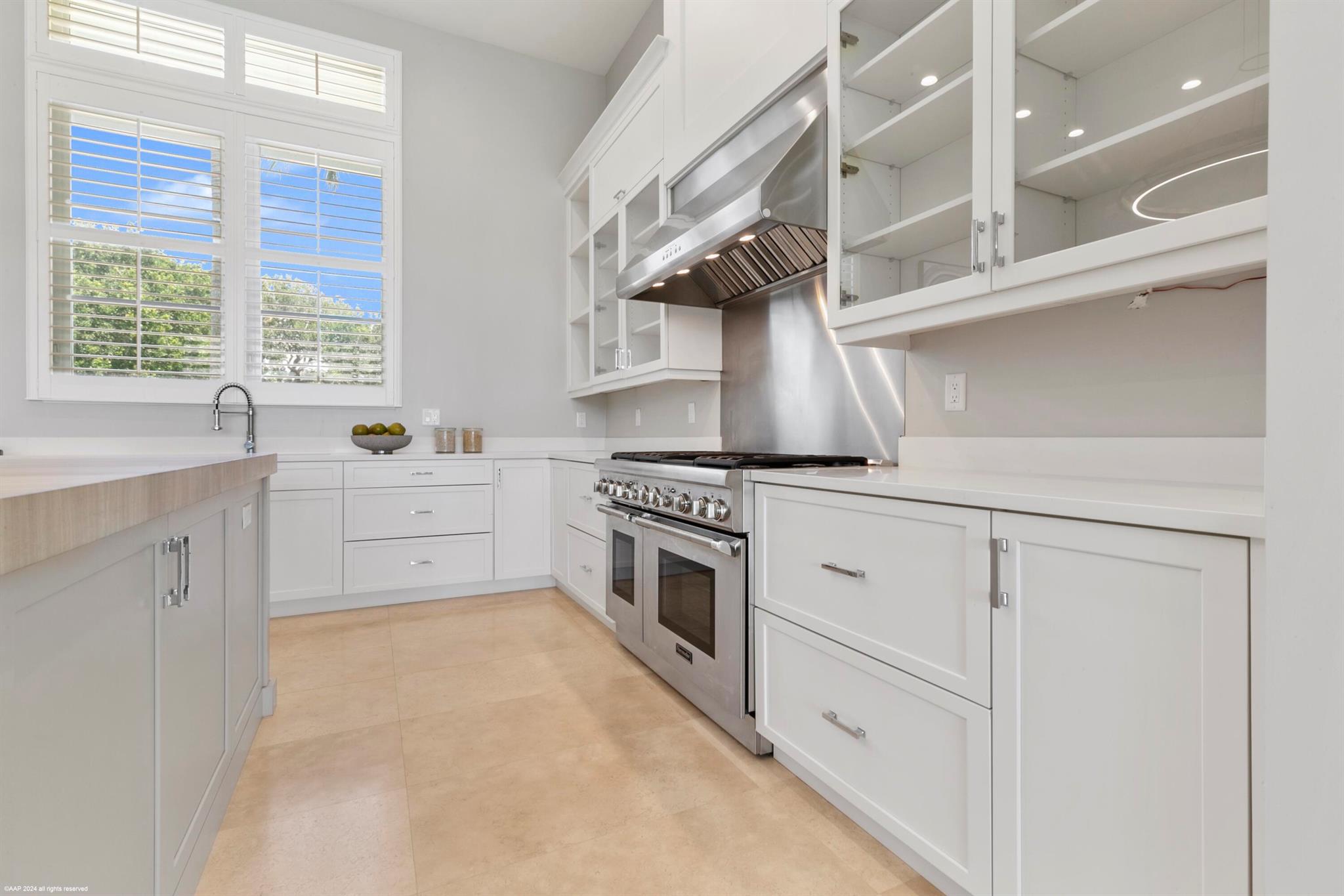 15600 Ocean Breeze Lane