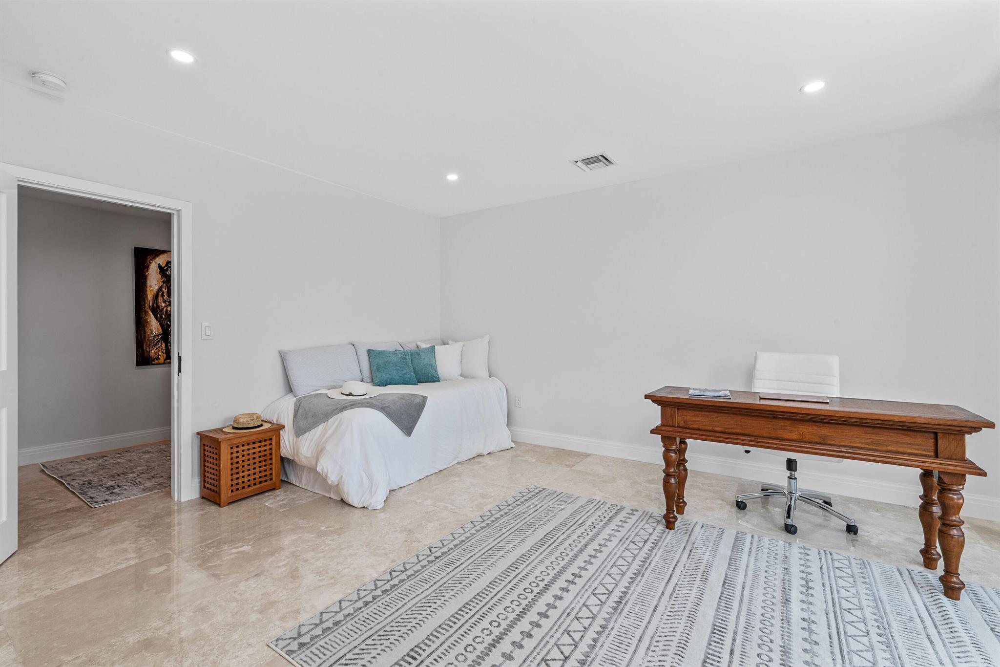 2785 Polo Island Drive J301