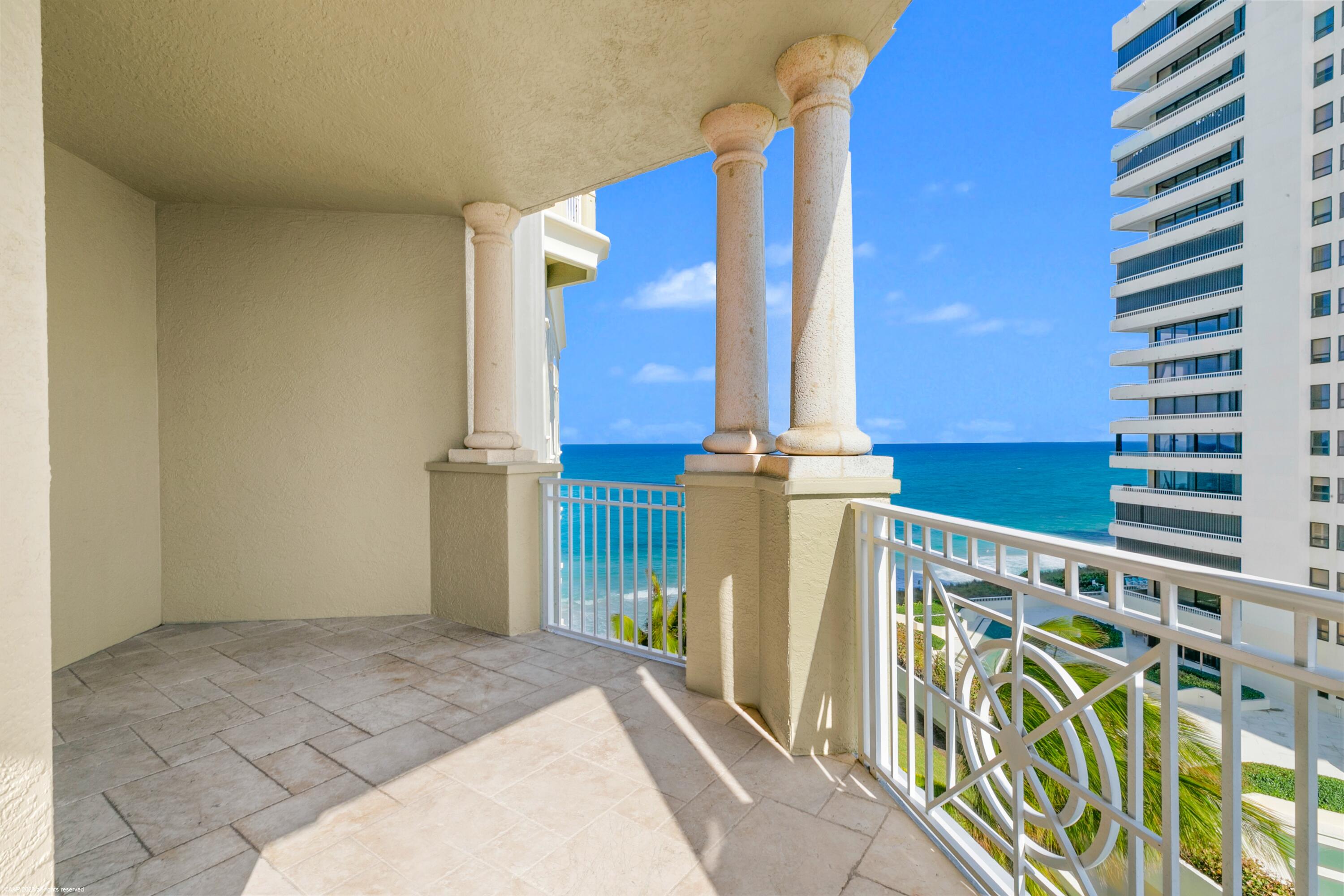 5310 N Ocean Drive 601