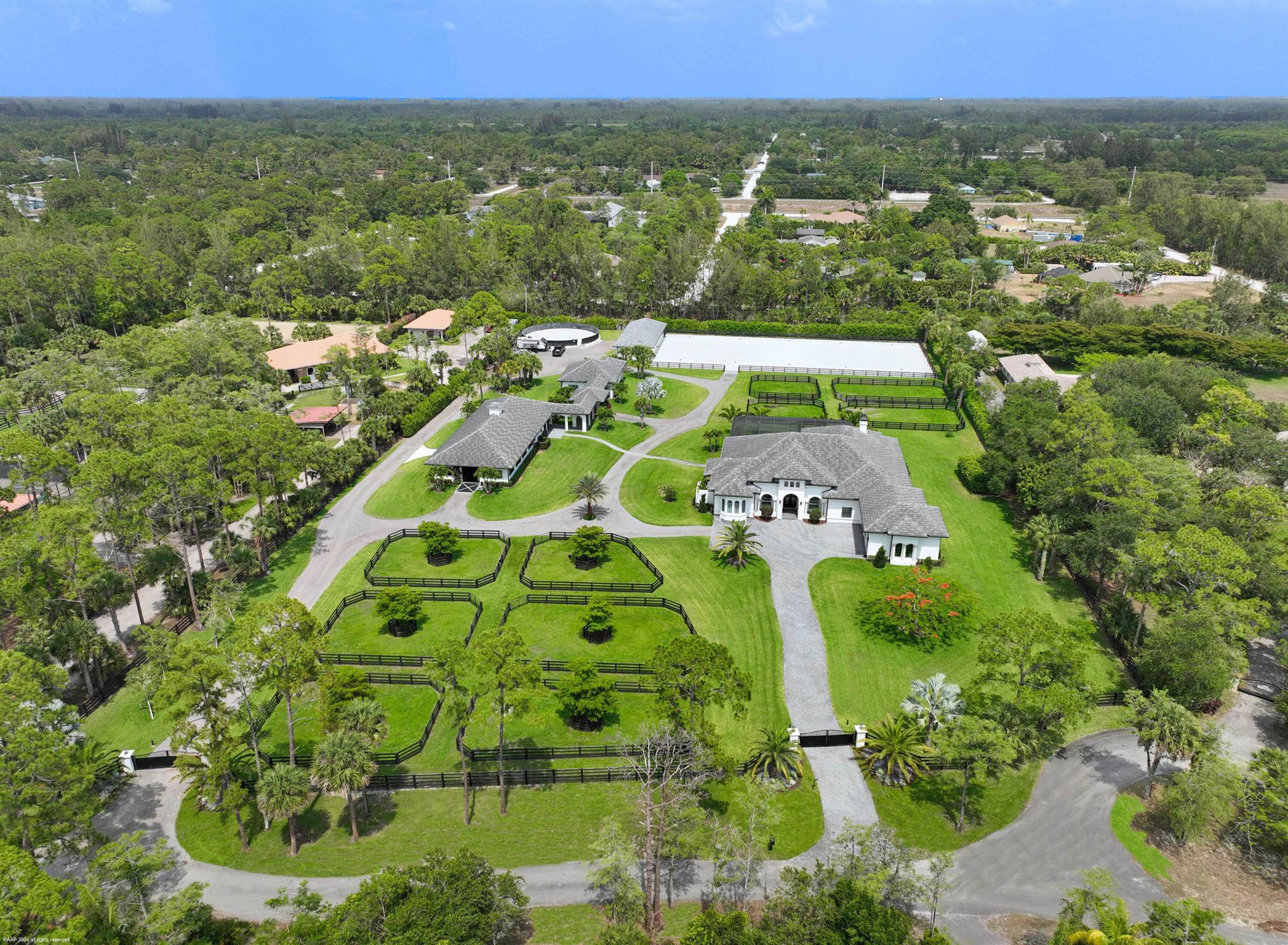 1092 Clydesdale Drive