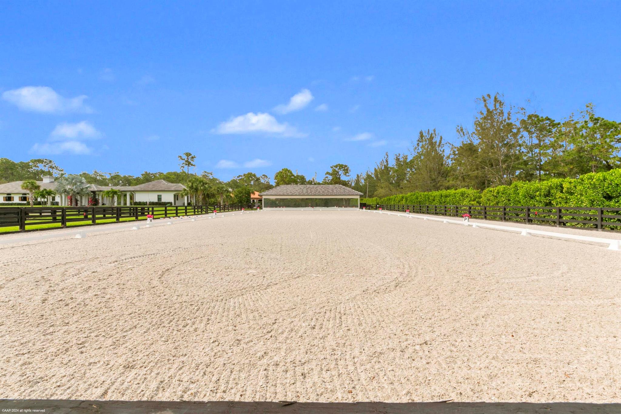1092 Clydesdale Drive