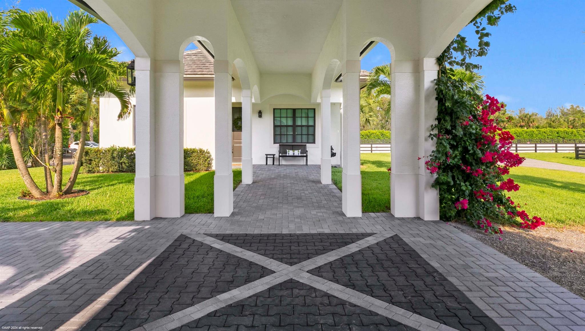 1092 Clydesdale Drive