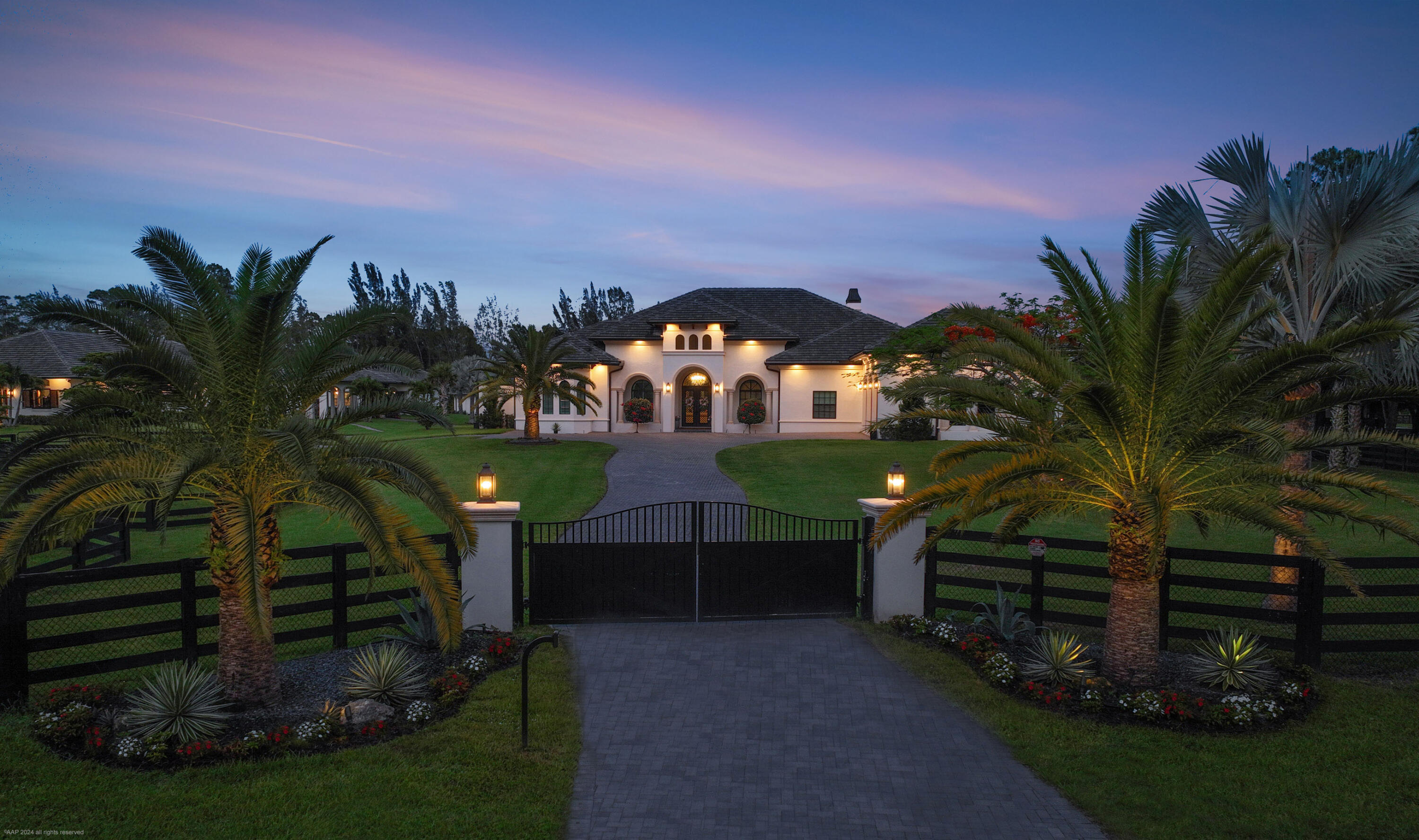 1092 Clydesdale Drive