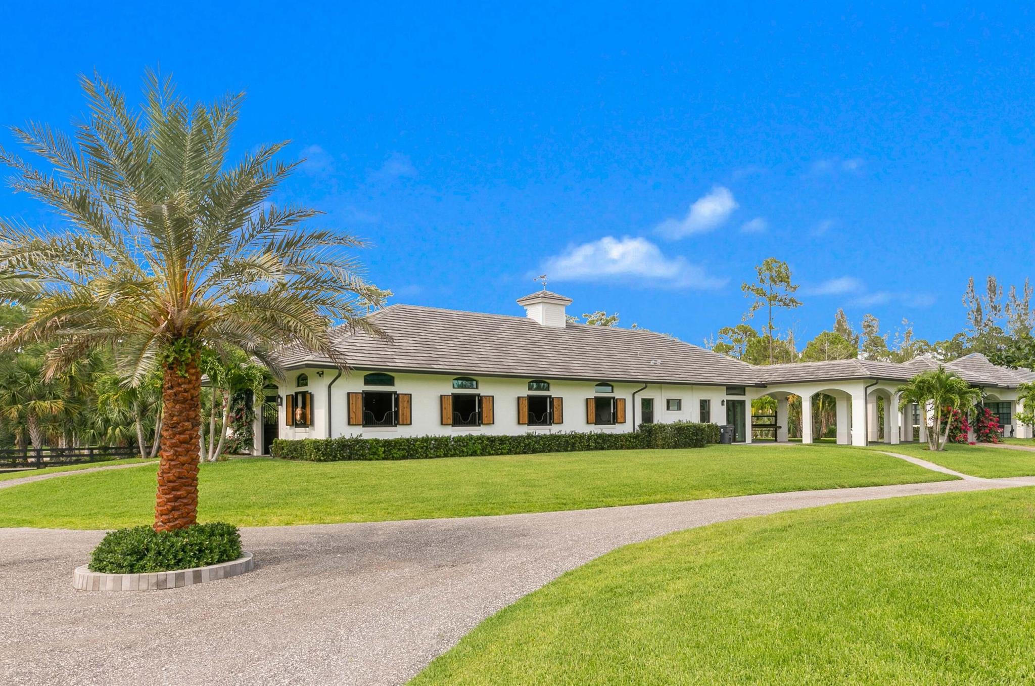 1092 Clydesdale Drive