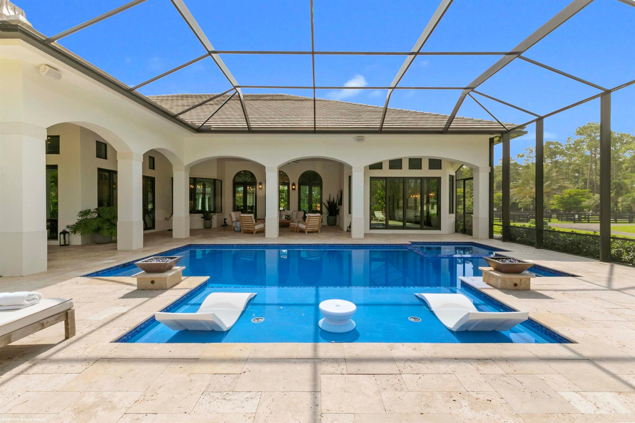 1092 Clydesdale Drive