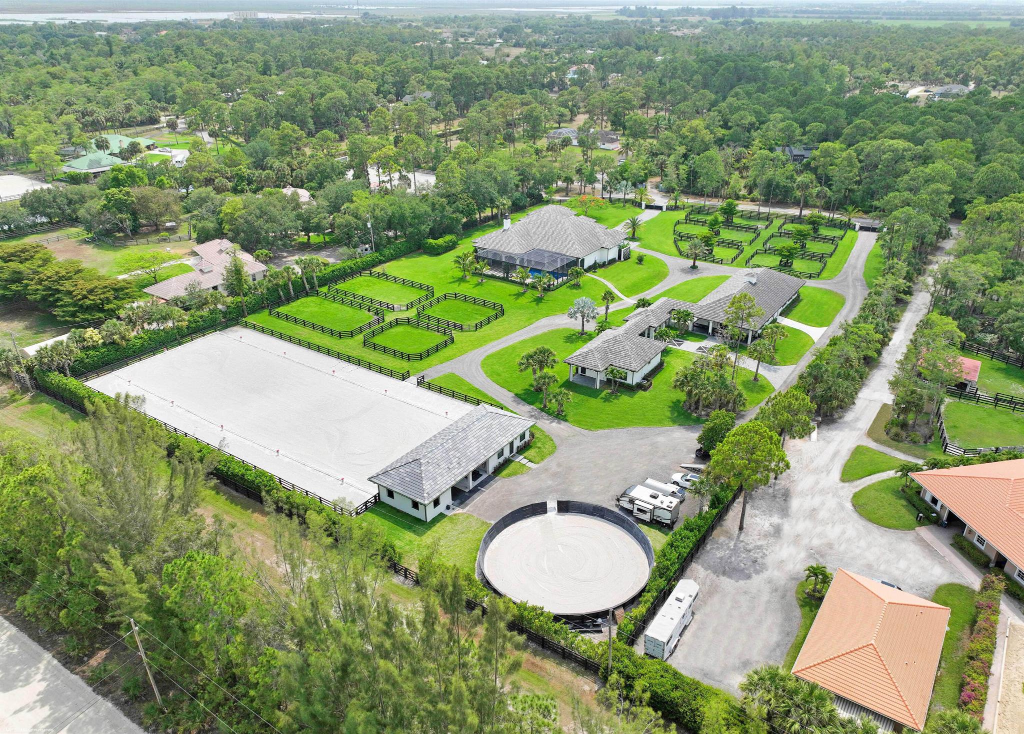 1092 Clydesdale Drive