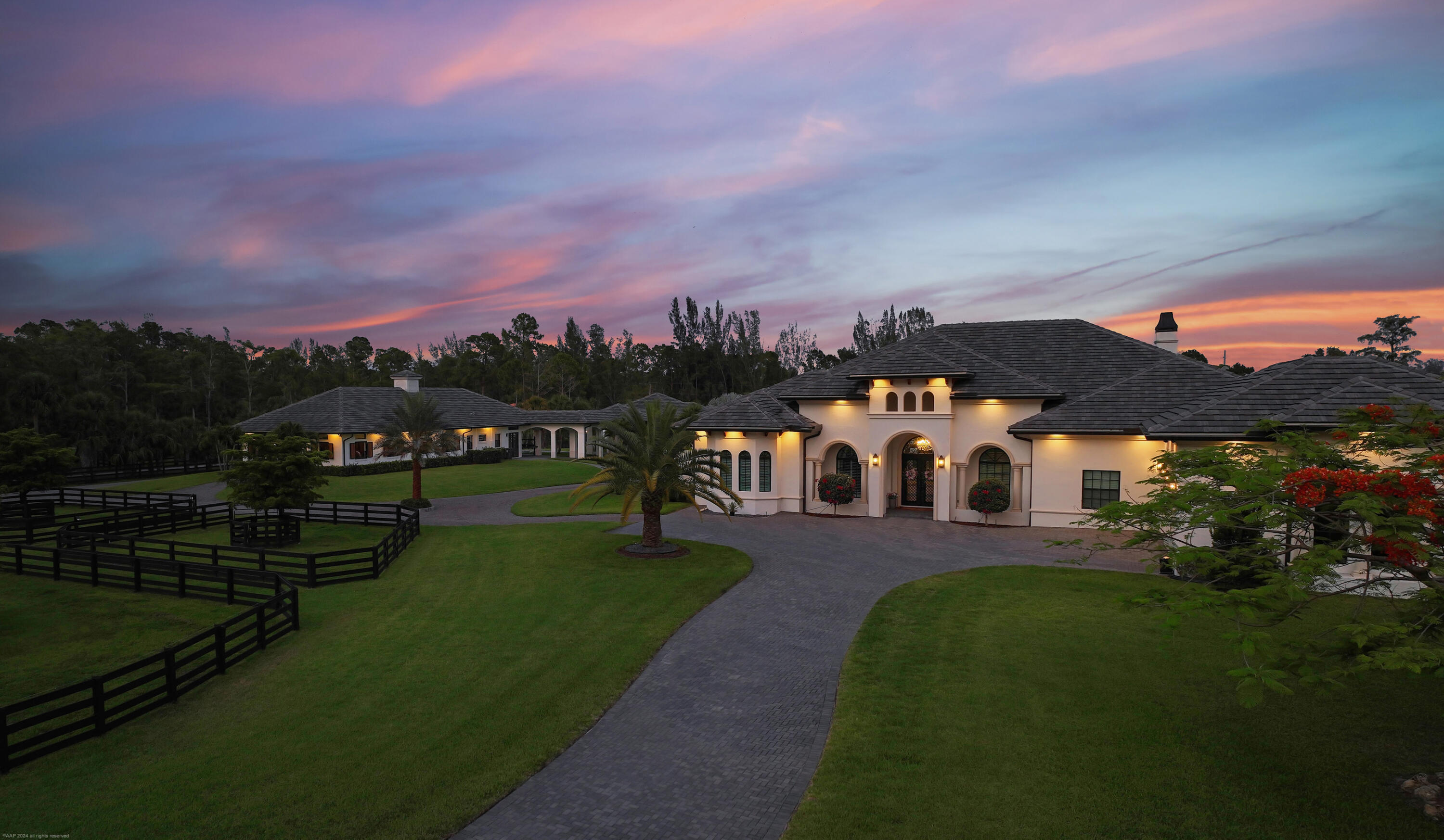 1092 Clydesdale Drive