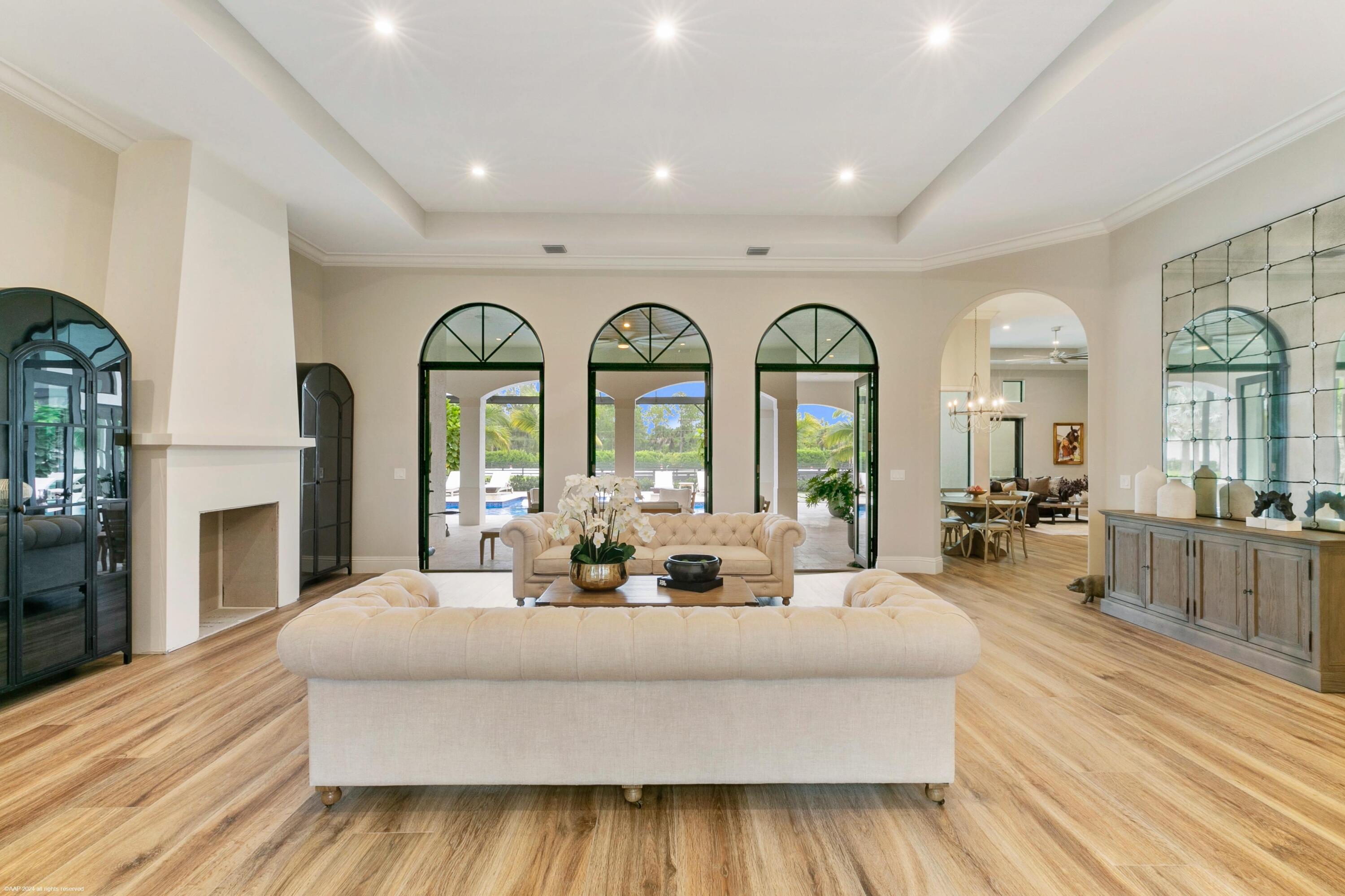 1092 Clydesdale Drive