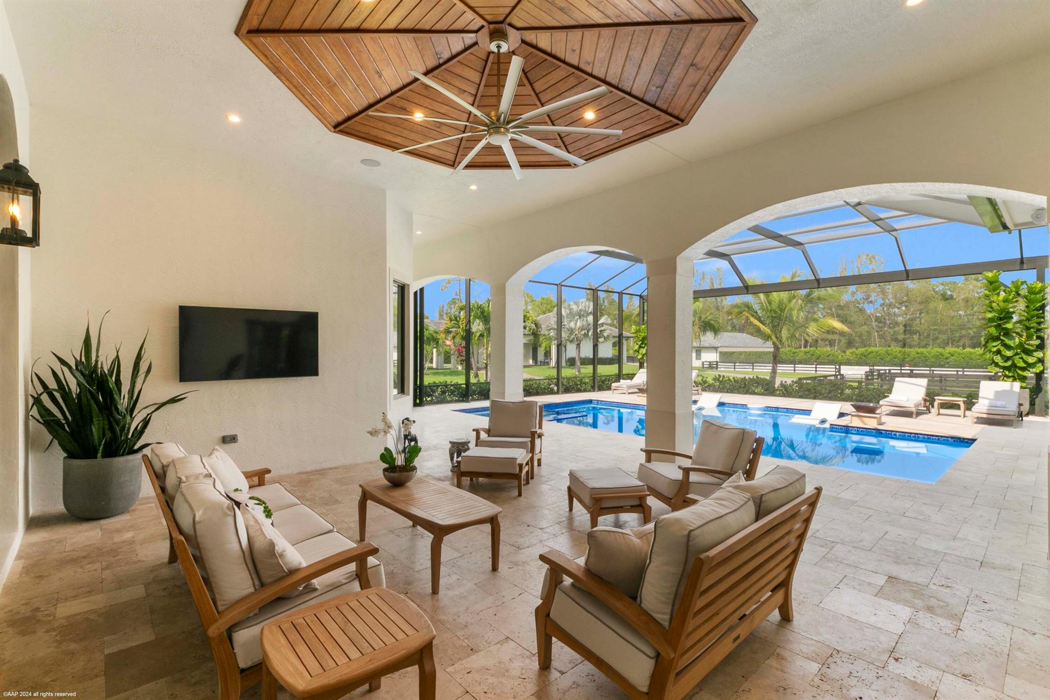 1092 Clydesdale Drive