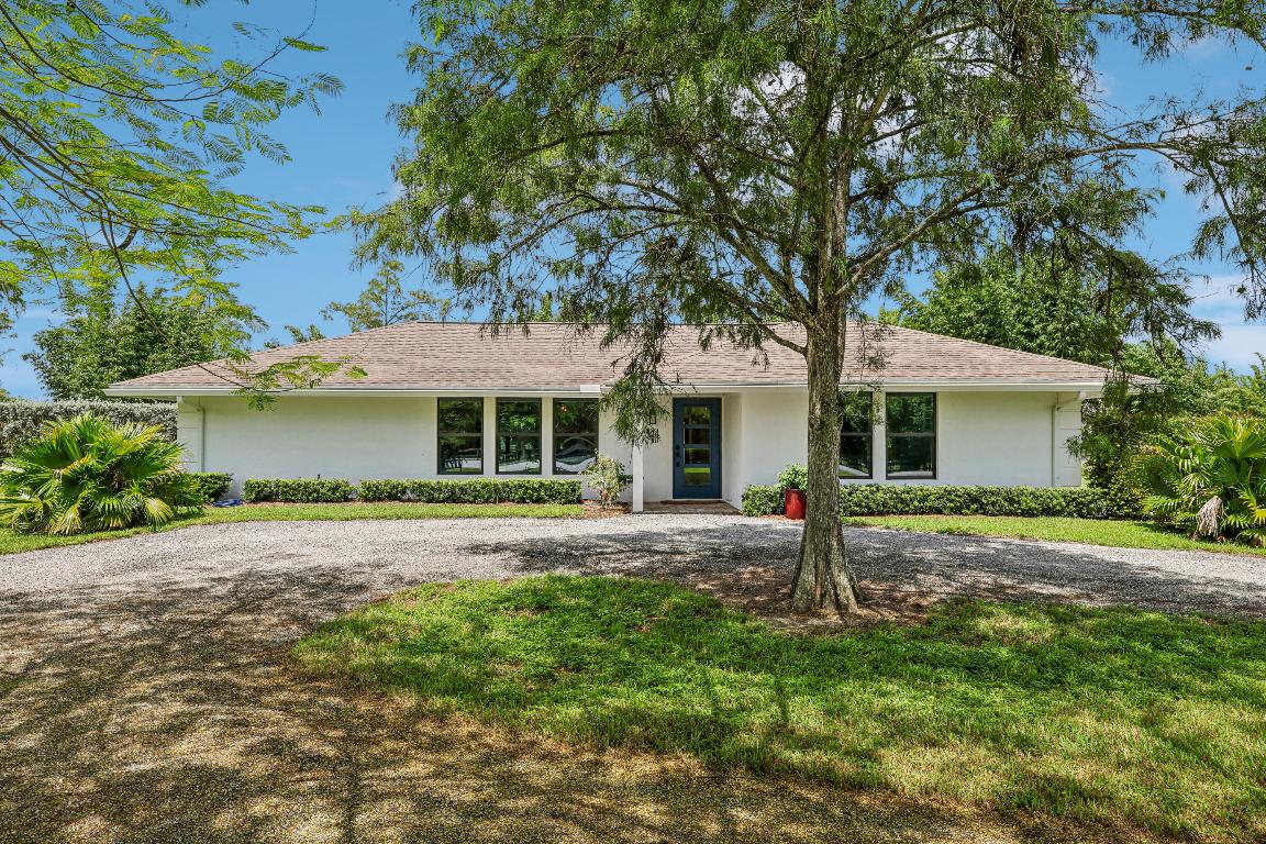 2381 Buck Ridge Trail