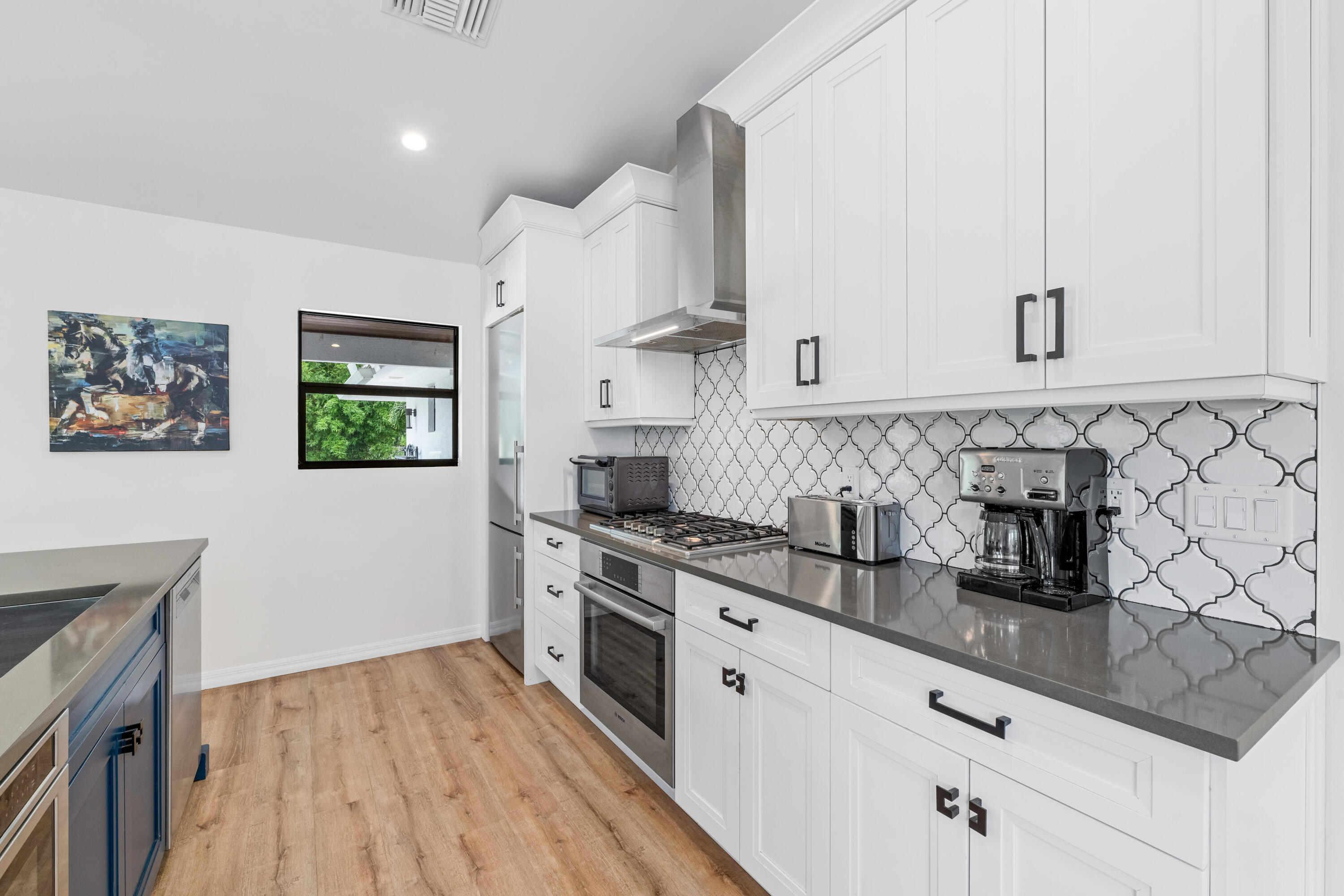 2381 Buck Ridge Trail