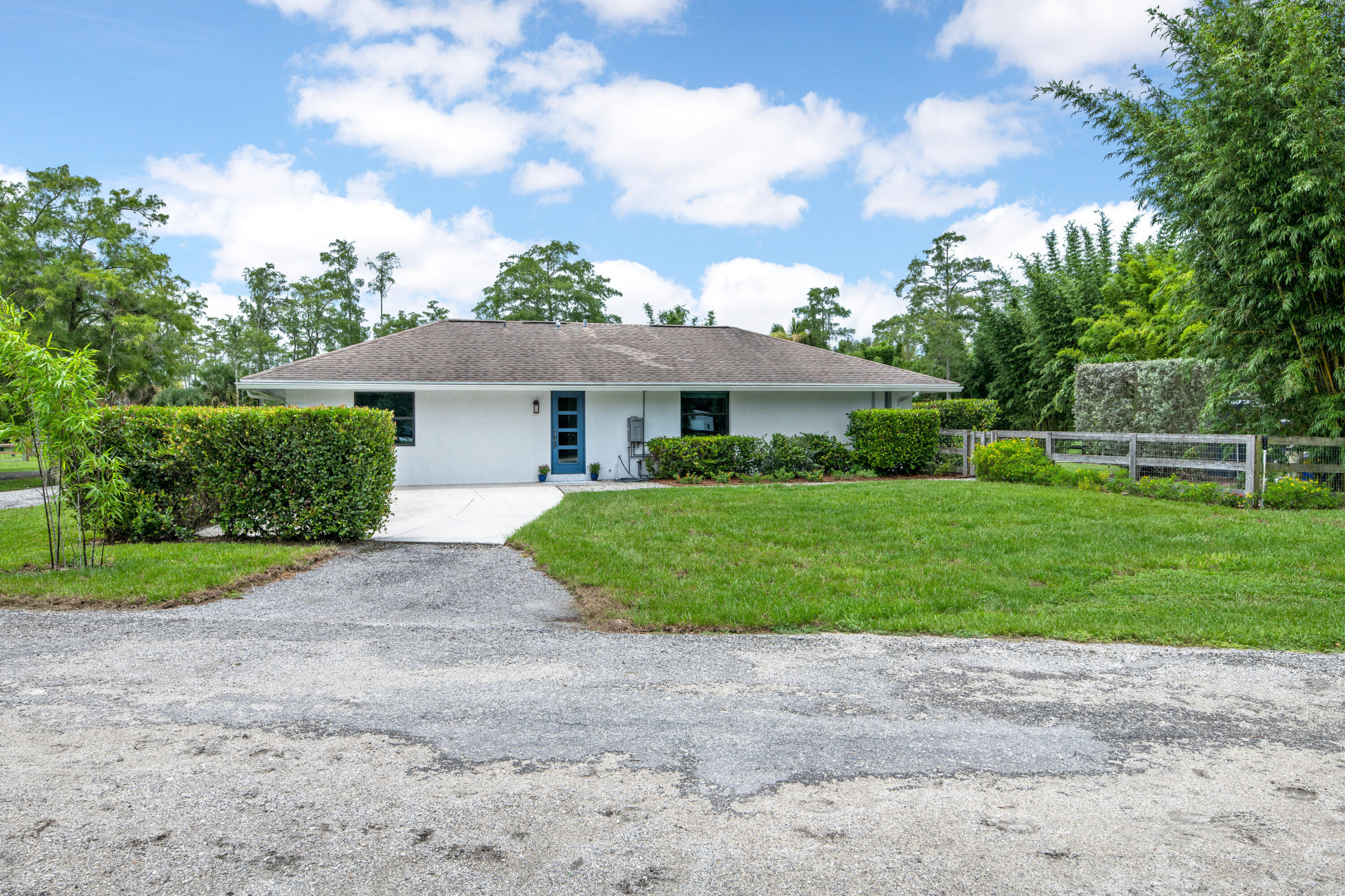 2381 Buck Ridge Trail