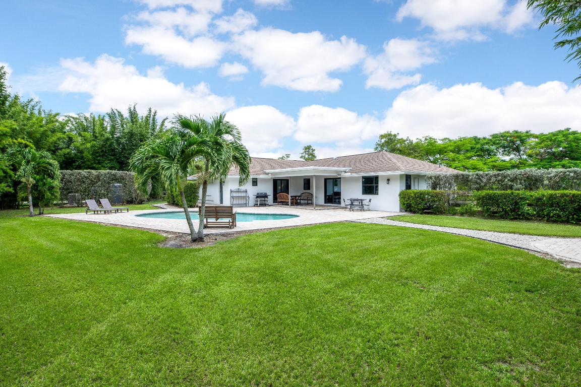 2381 Buck Ridge Trail