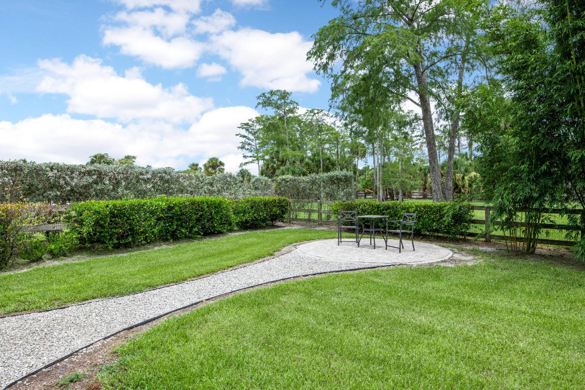 2381 Buck Ridge Trail