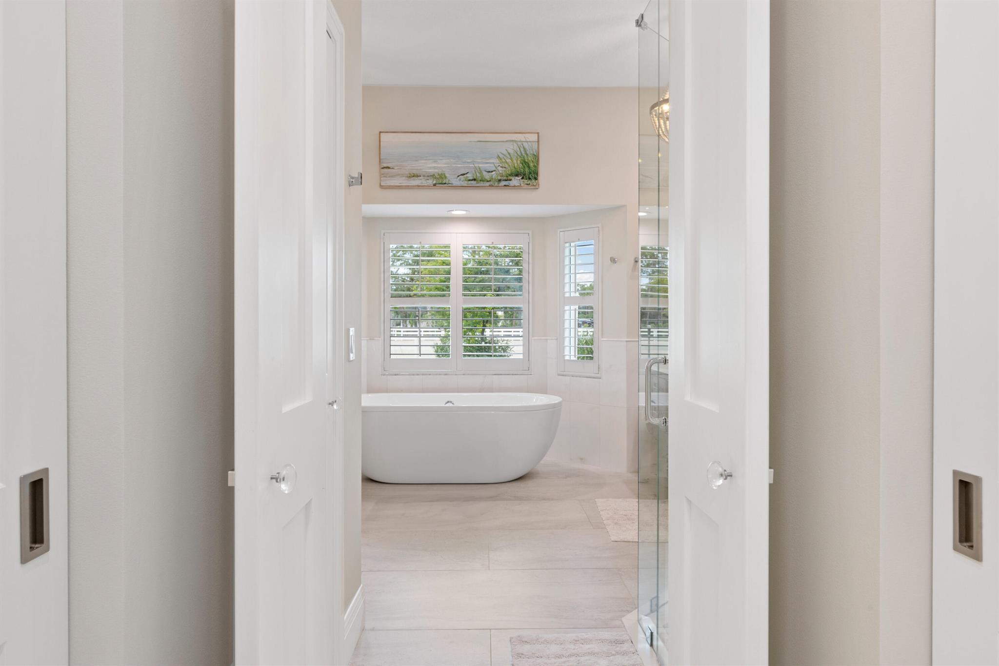 1464 Stallion Drive E