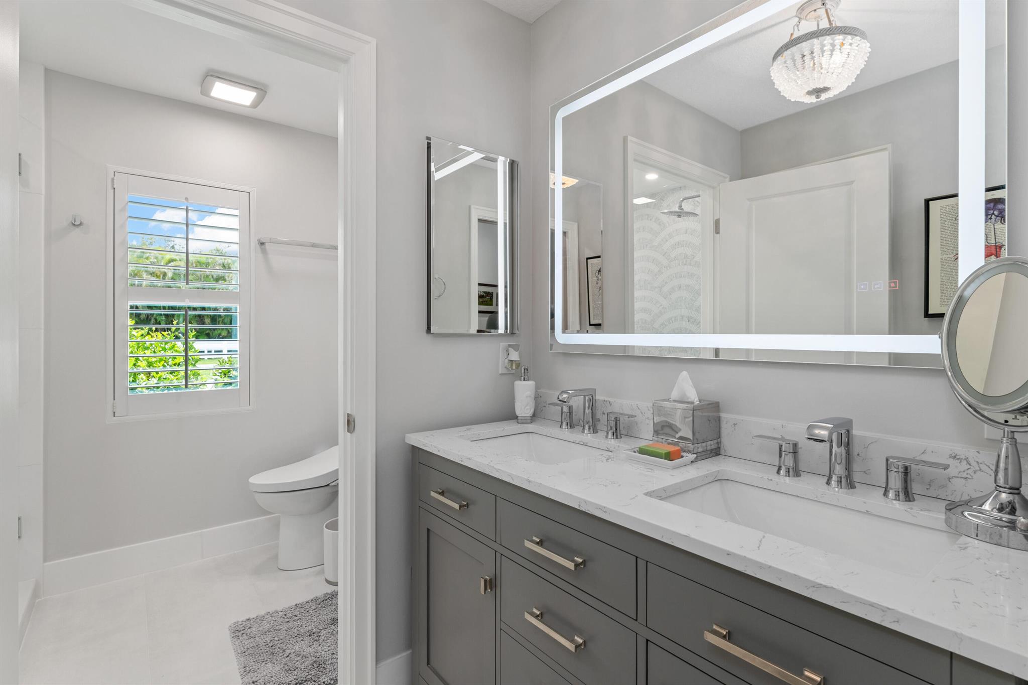 1464 Stallion Drive E