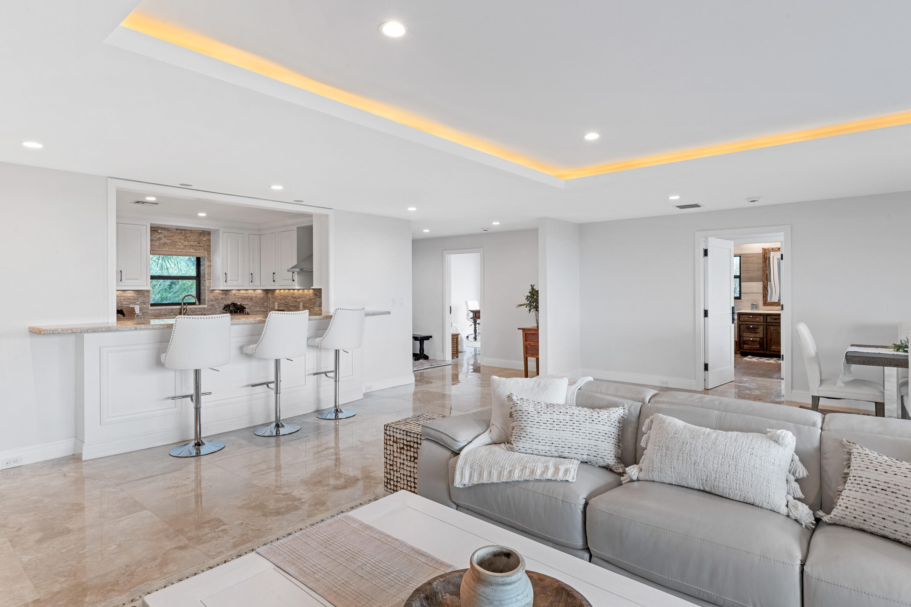 2785 Polo Island Drive J301