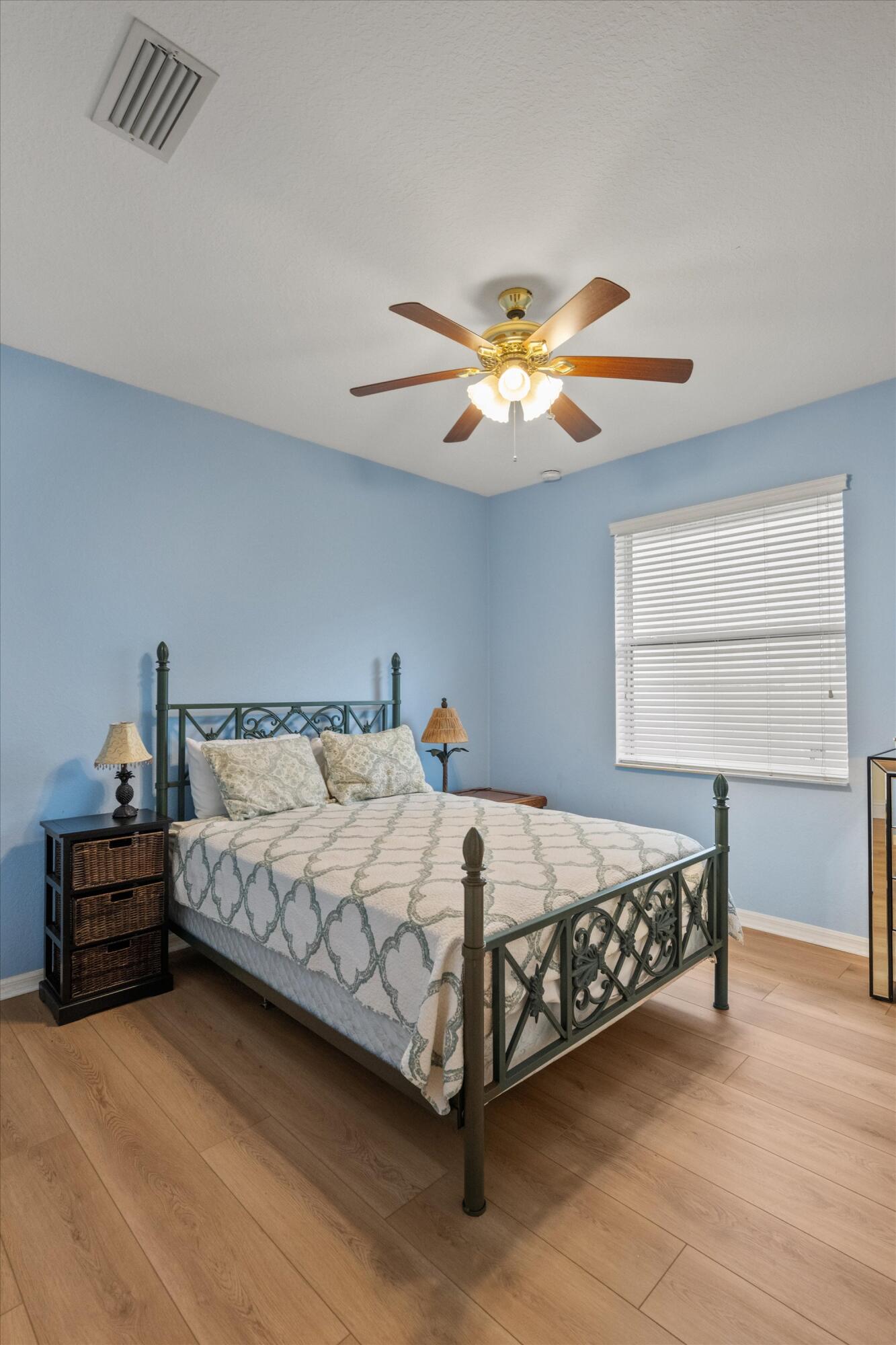 2981 Dovedale Court E