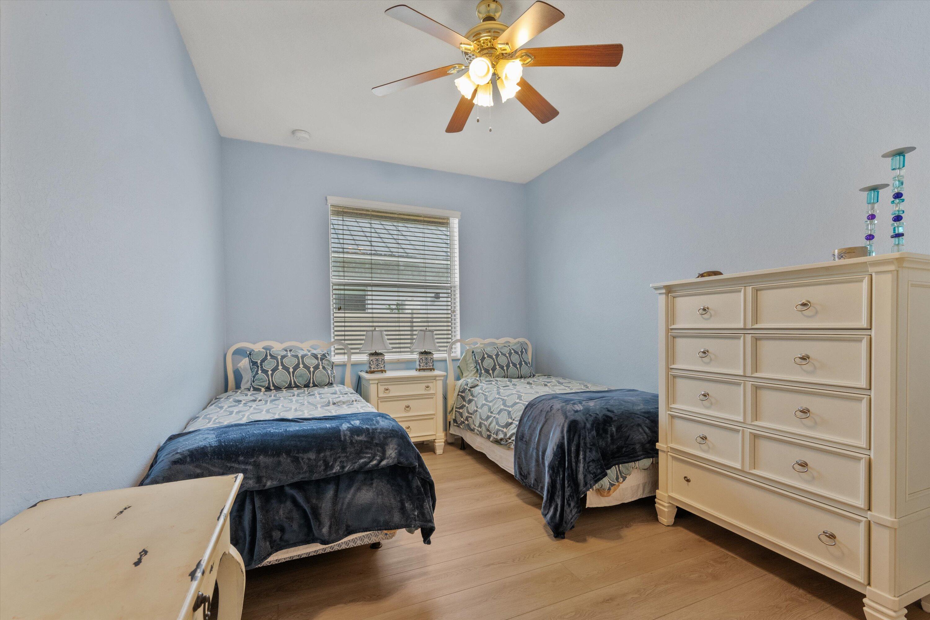 2981 Dovedale Court E