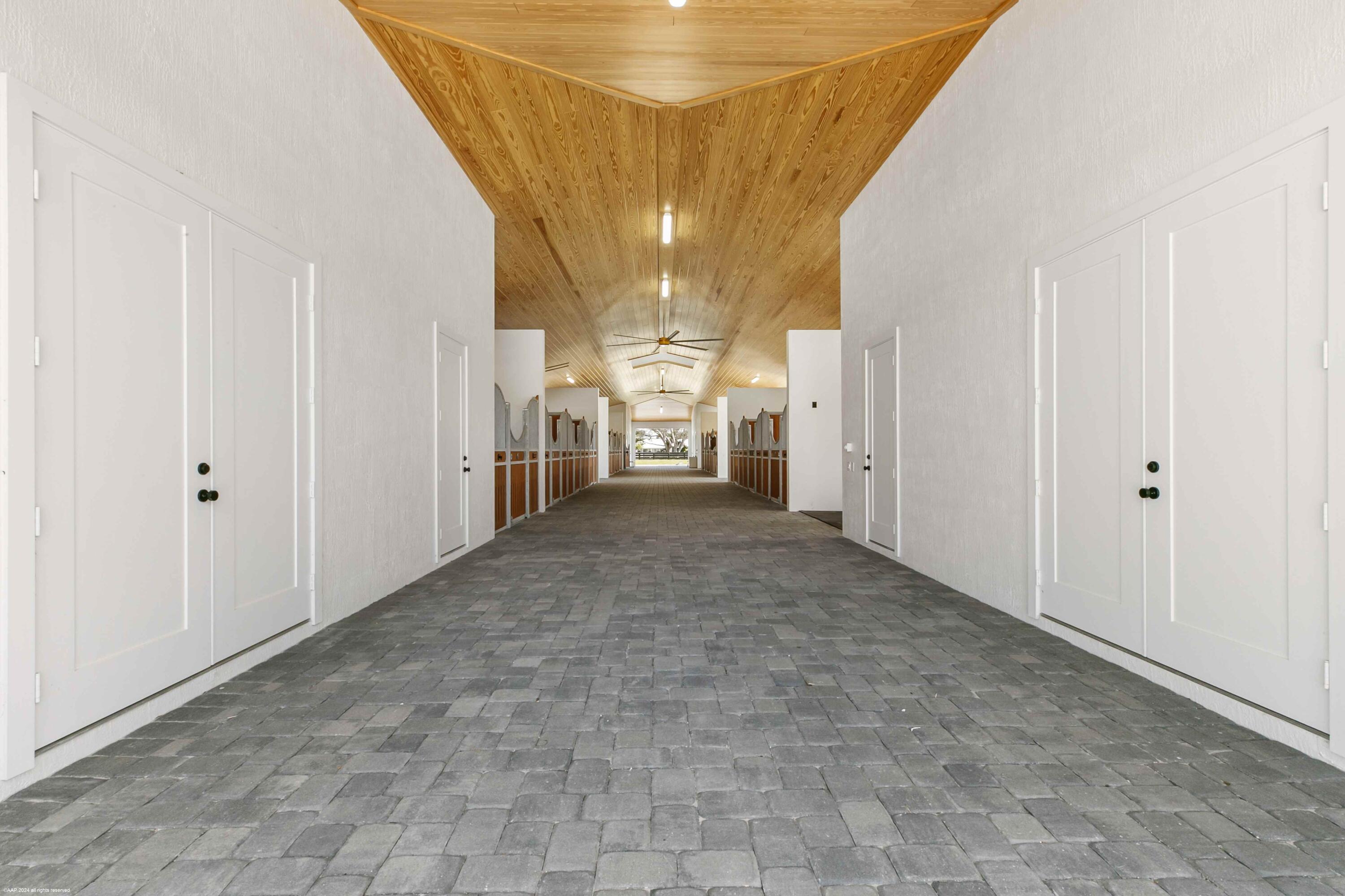 15293 Sunnyland Lane
