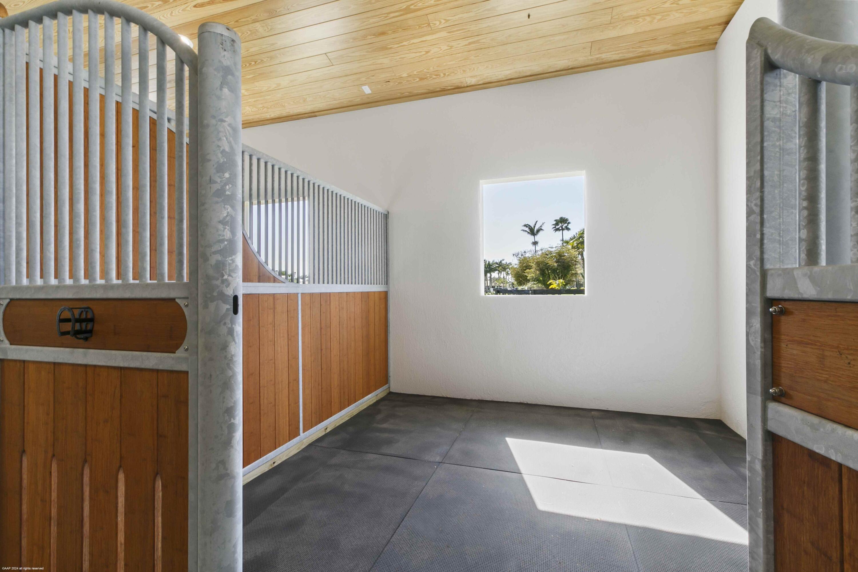 15293 Sunnyland Lane