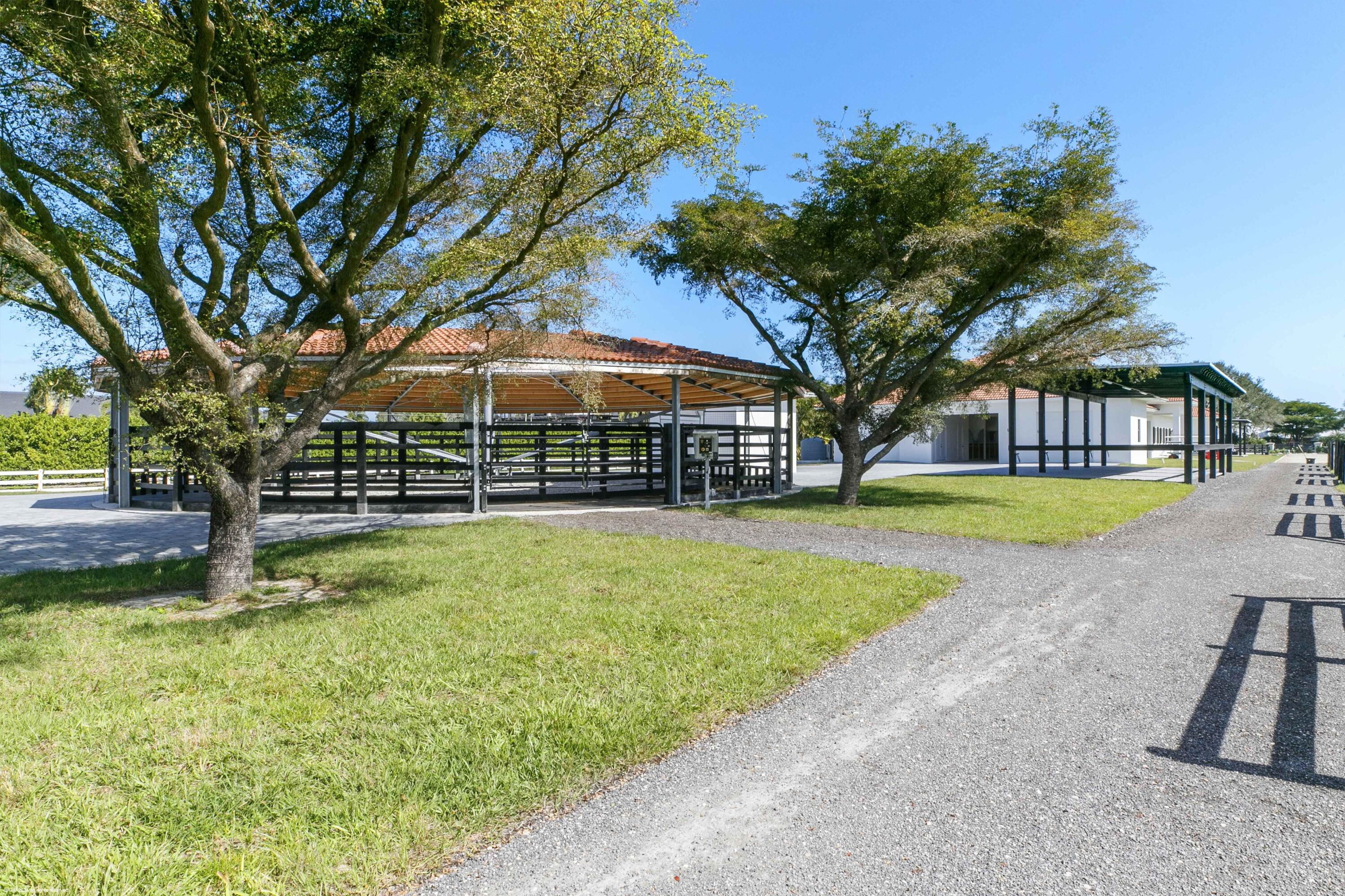 15293 Sunnyland Lane